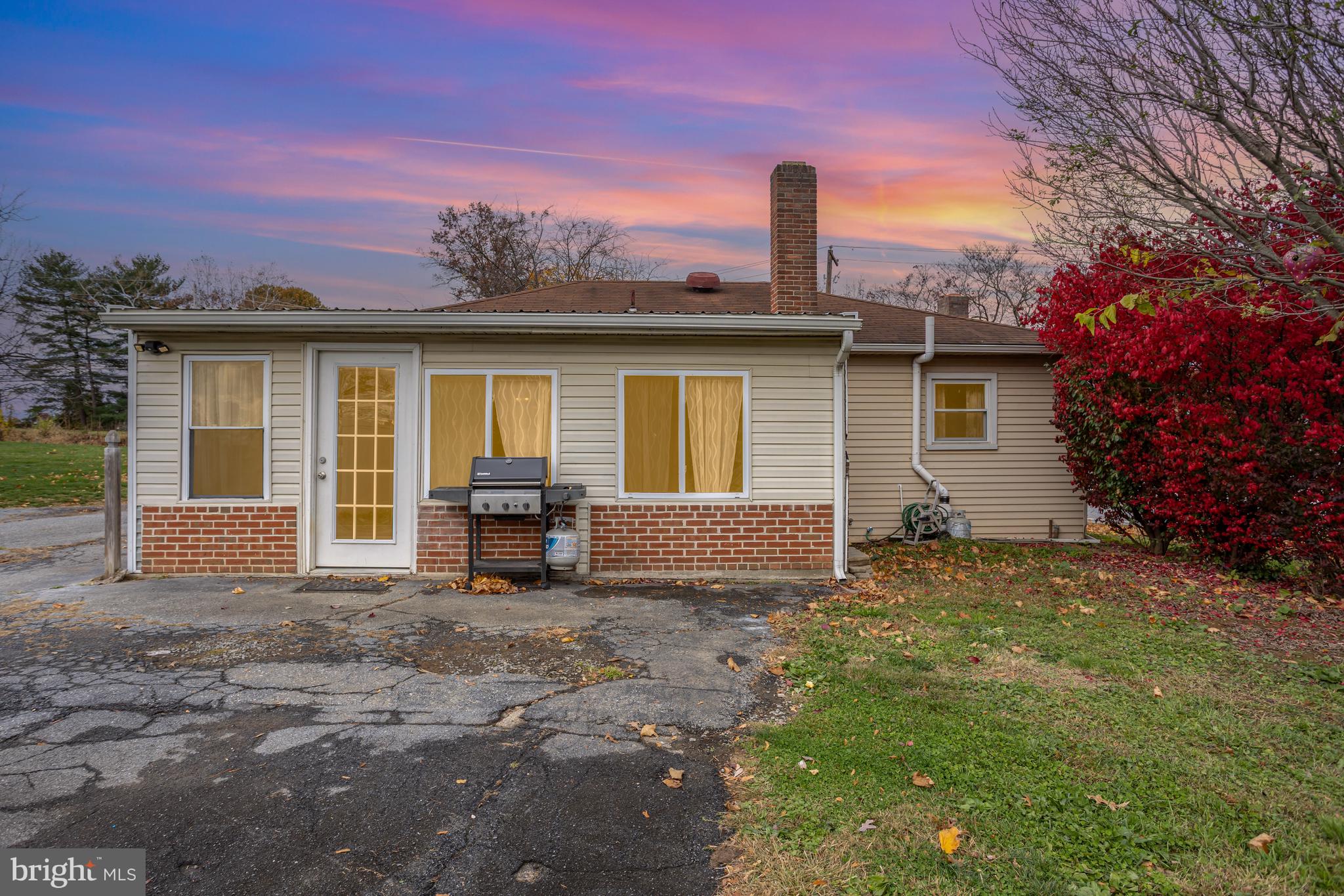 EAST HEMPFIELD TWP - Residential