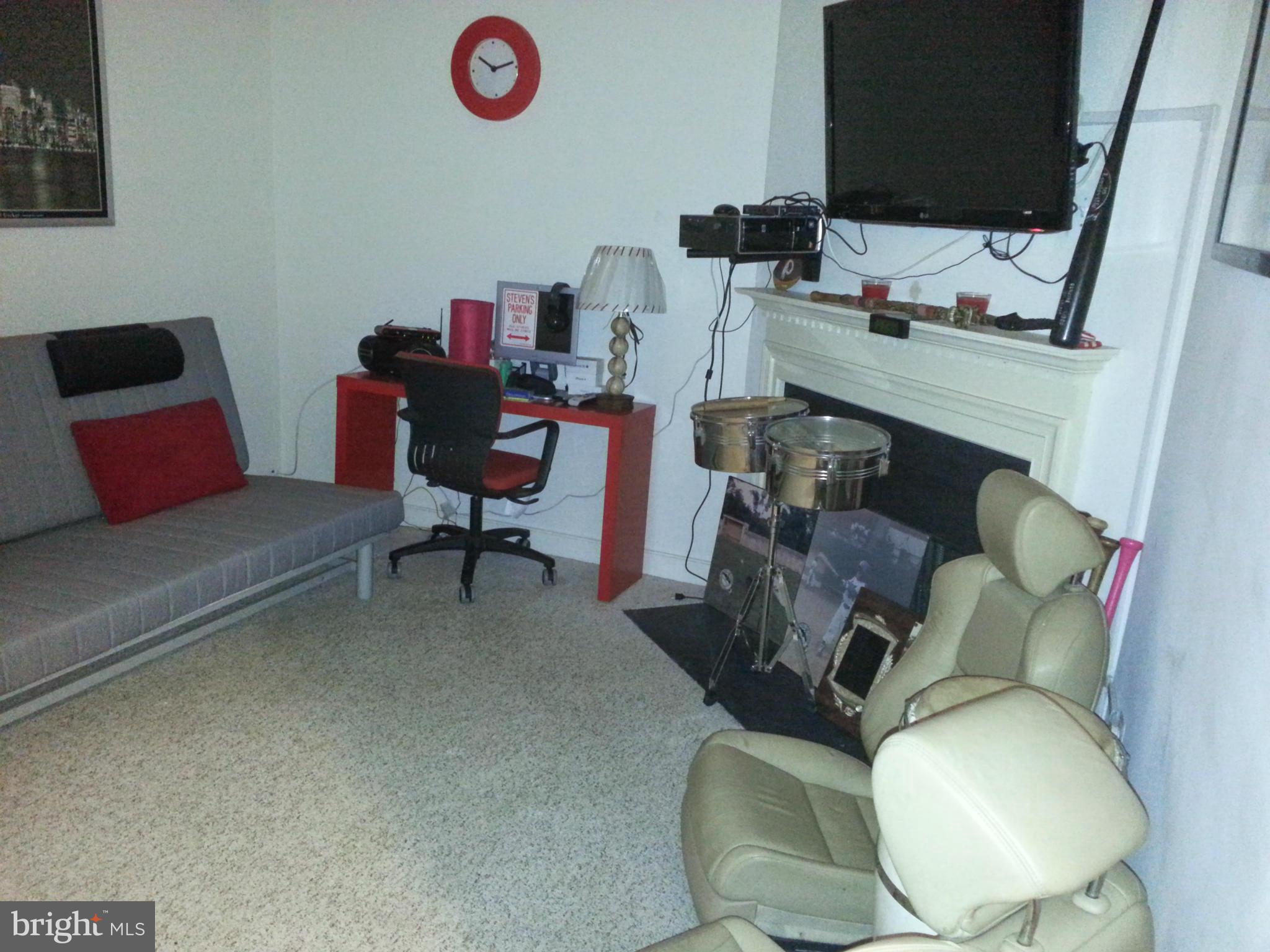 TRENTDALE - Residential Lease