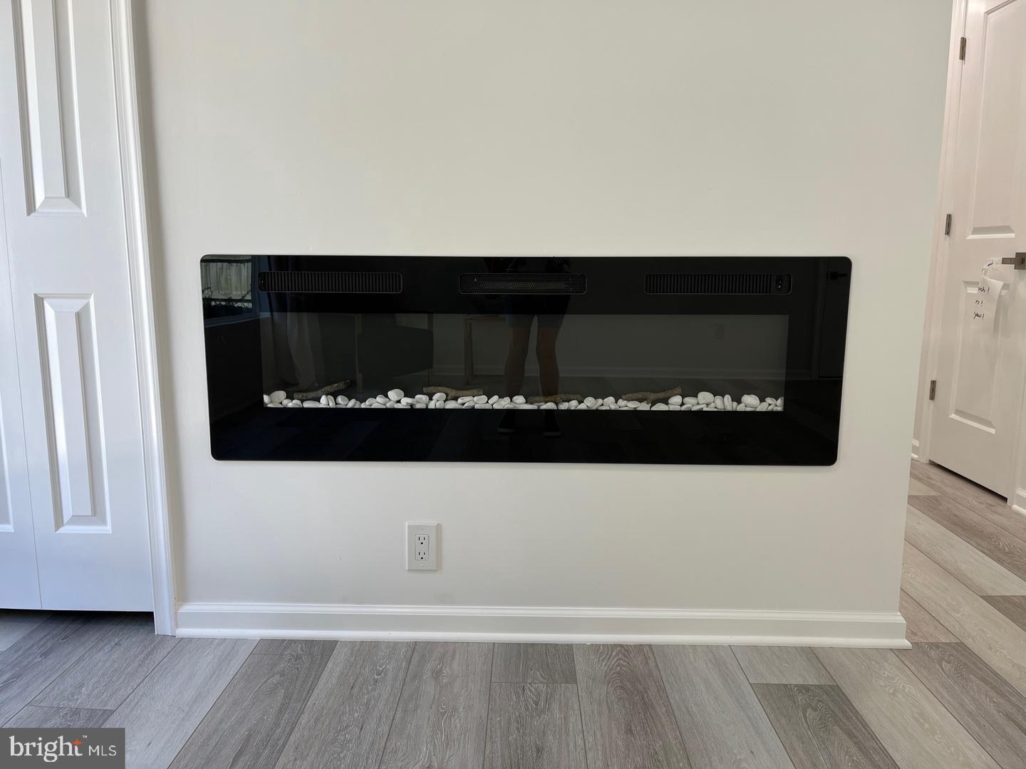 SEA SPRAY VILLAGE - Residential