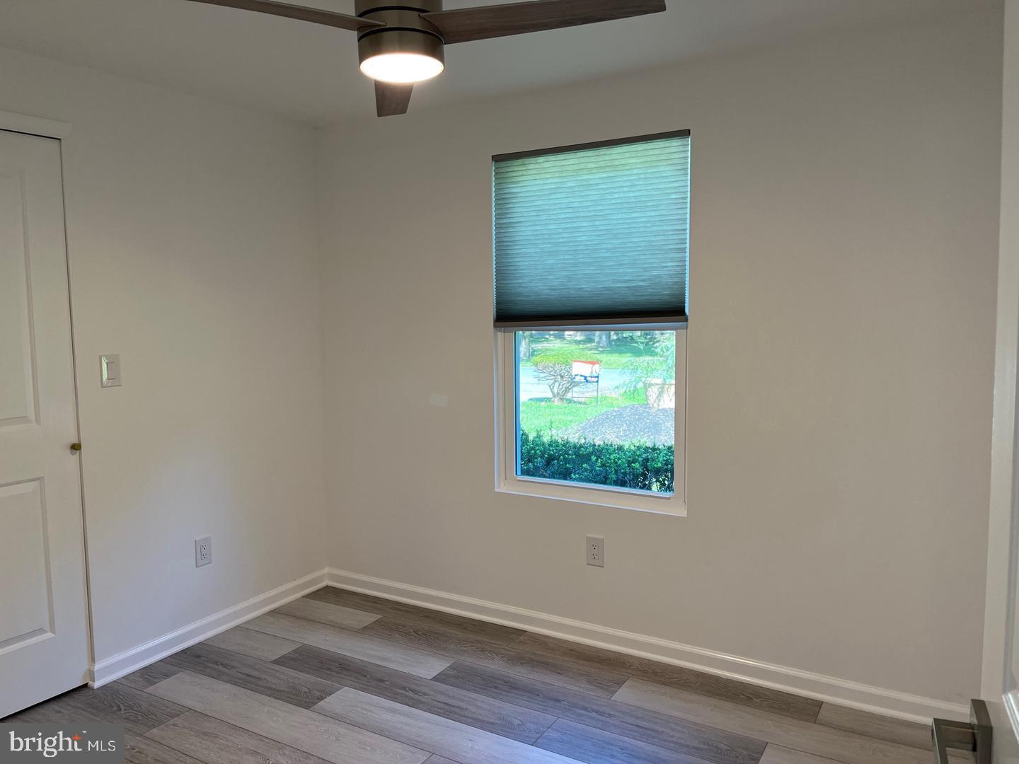 SEA SPRAY VILLAGE - Residential