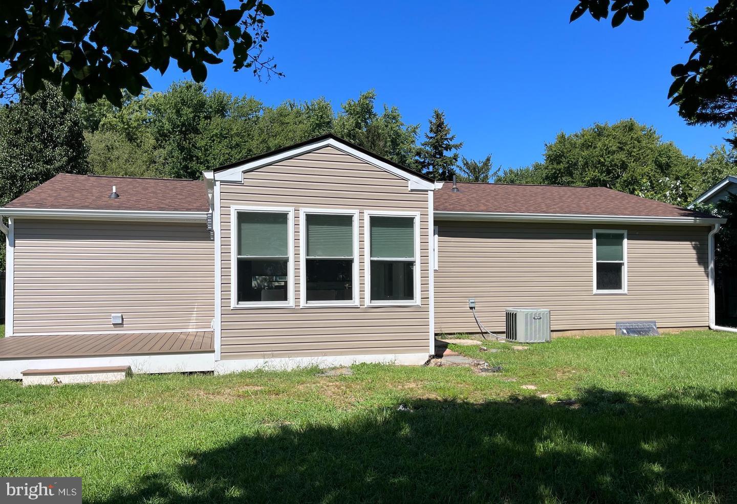 SEA SPRAY VILLAGE - Residential