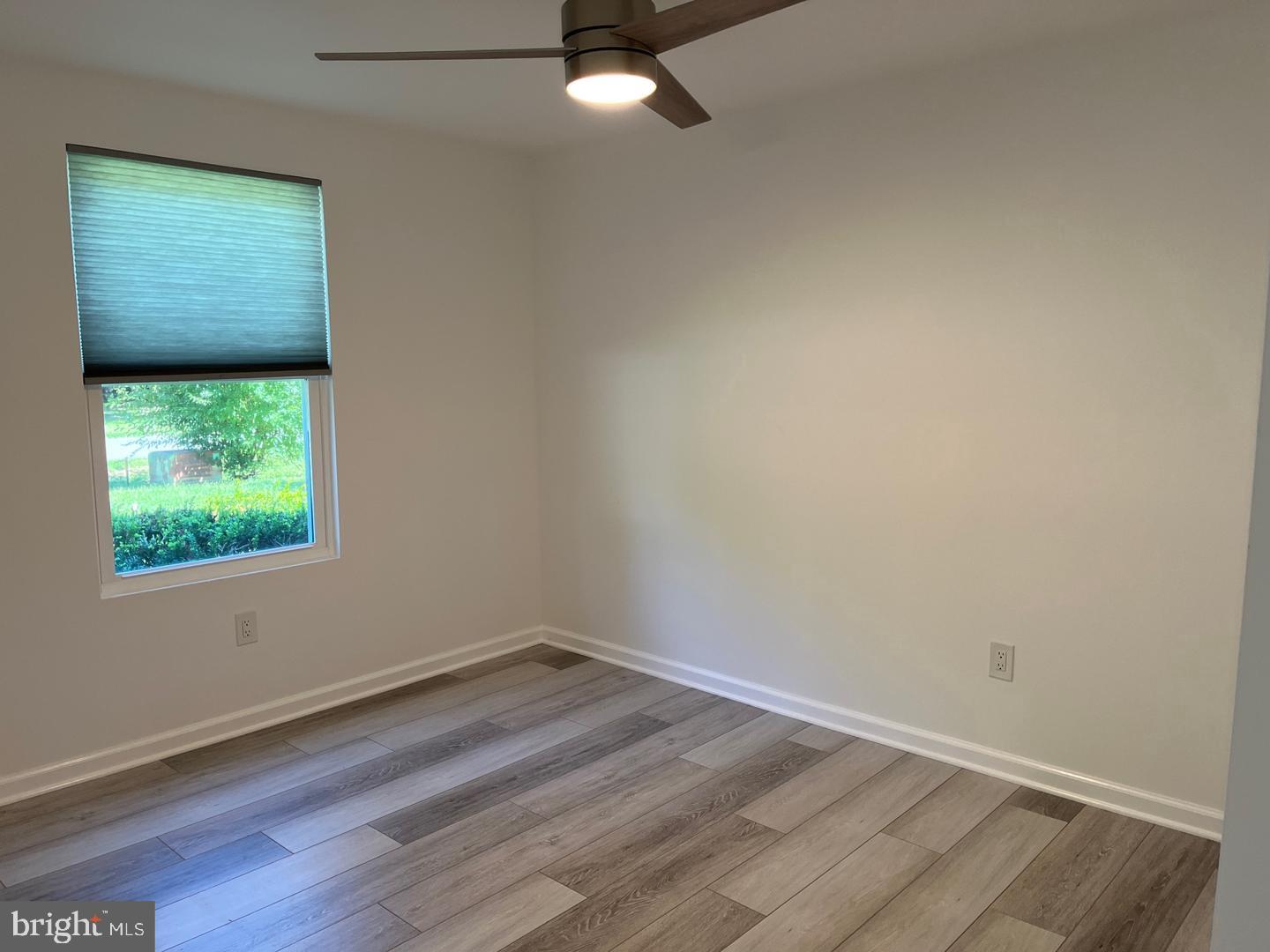 SEA SPRAY VILLAGE - Residential