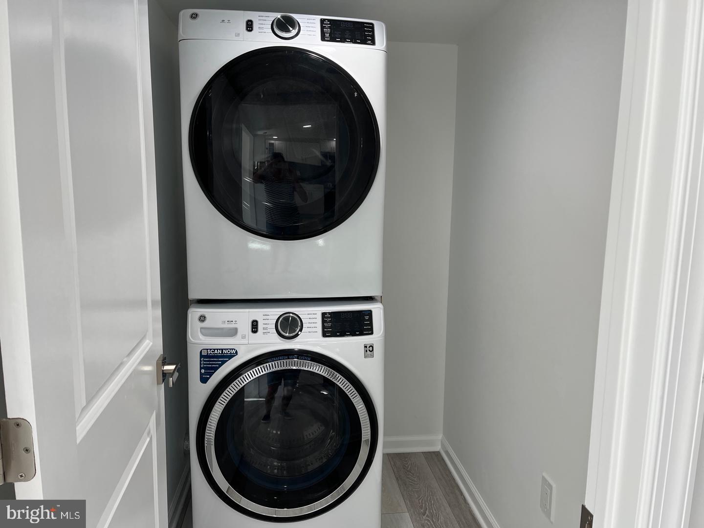 SEA SPRAY VILLAGE - Residential