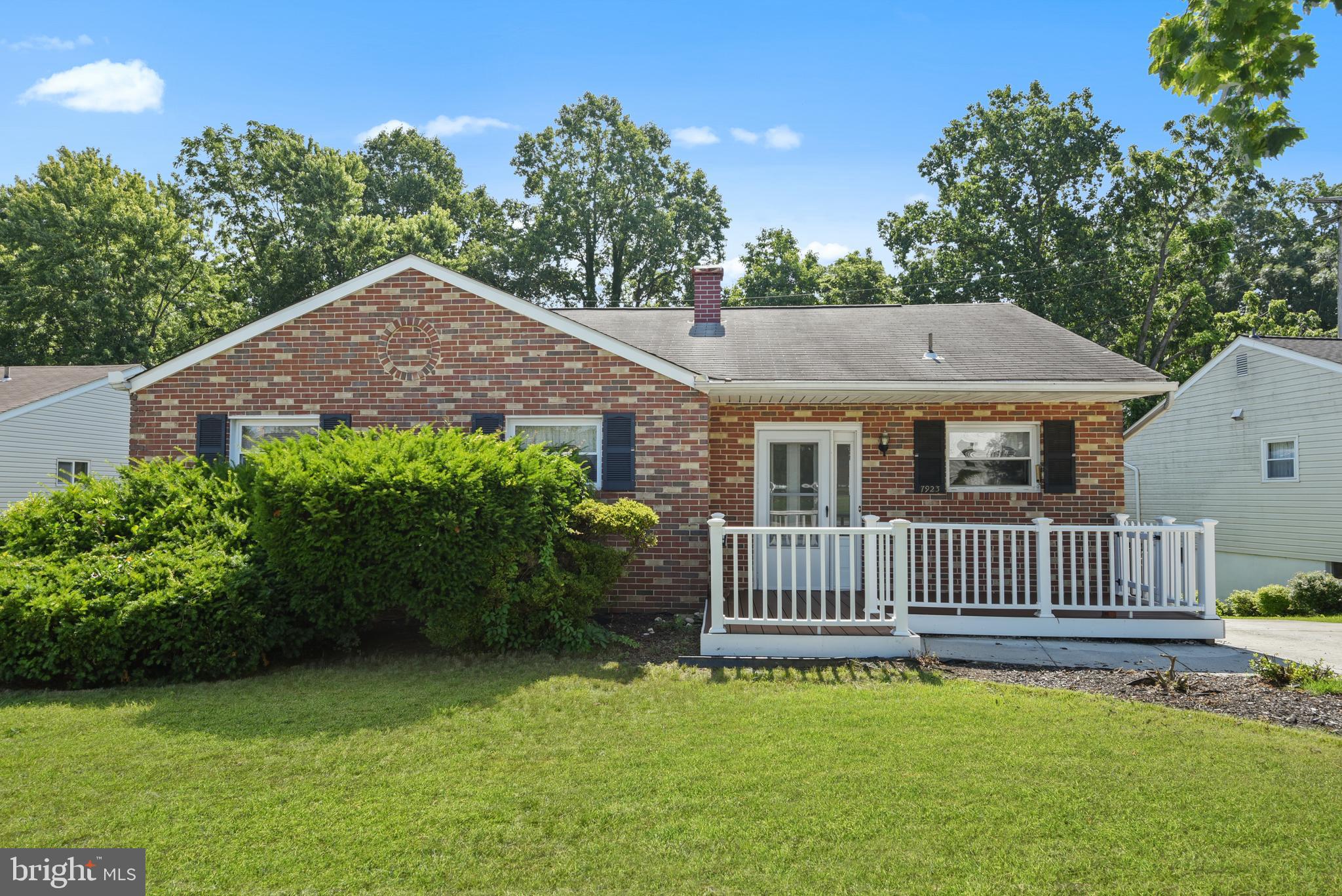 THE HIGHLANDS - Residential