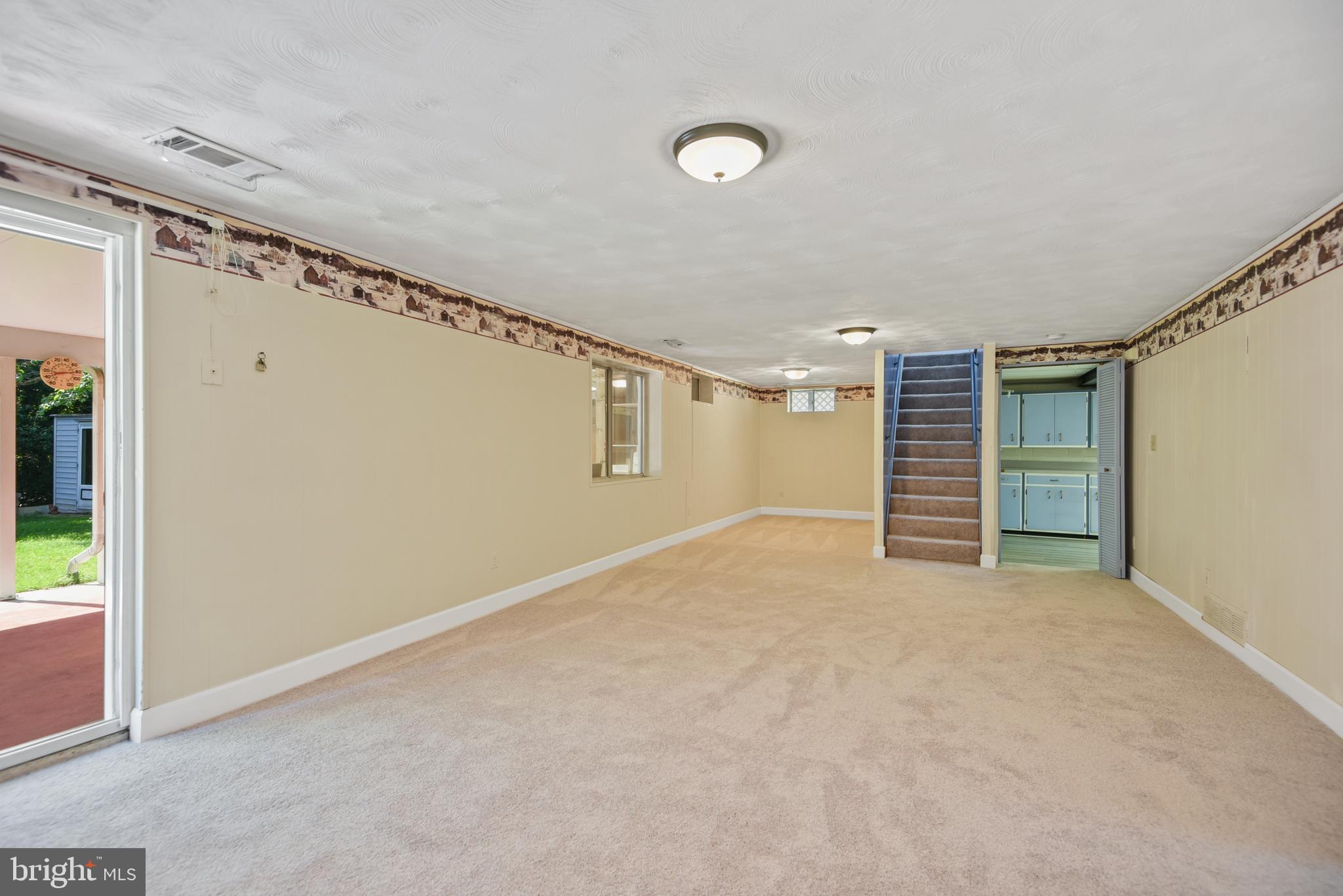 THE HIGHLANDS - Residential