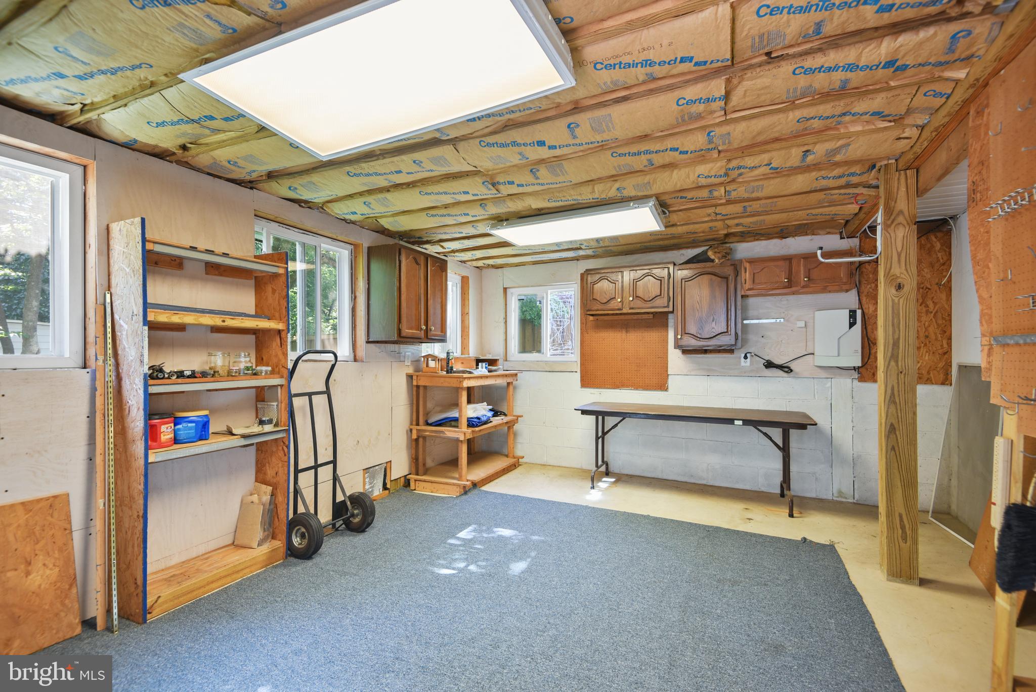 THE HIGHLANDS - Residential