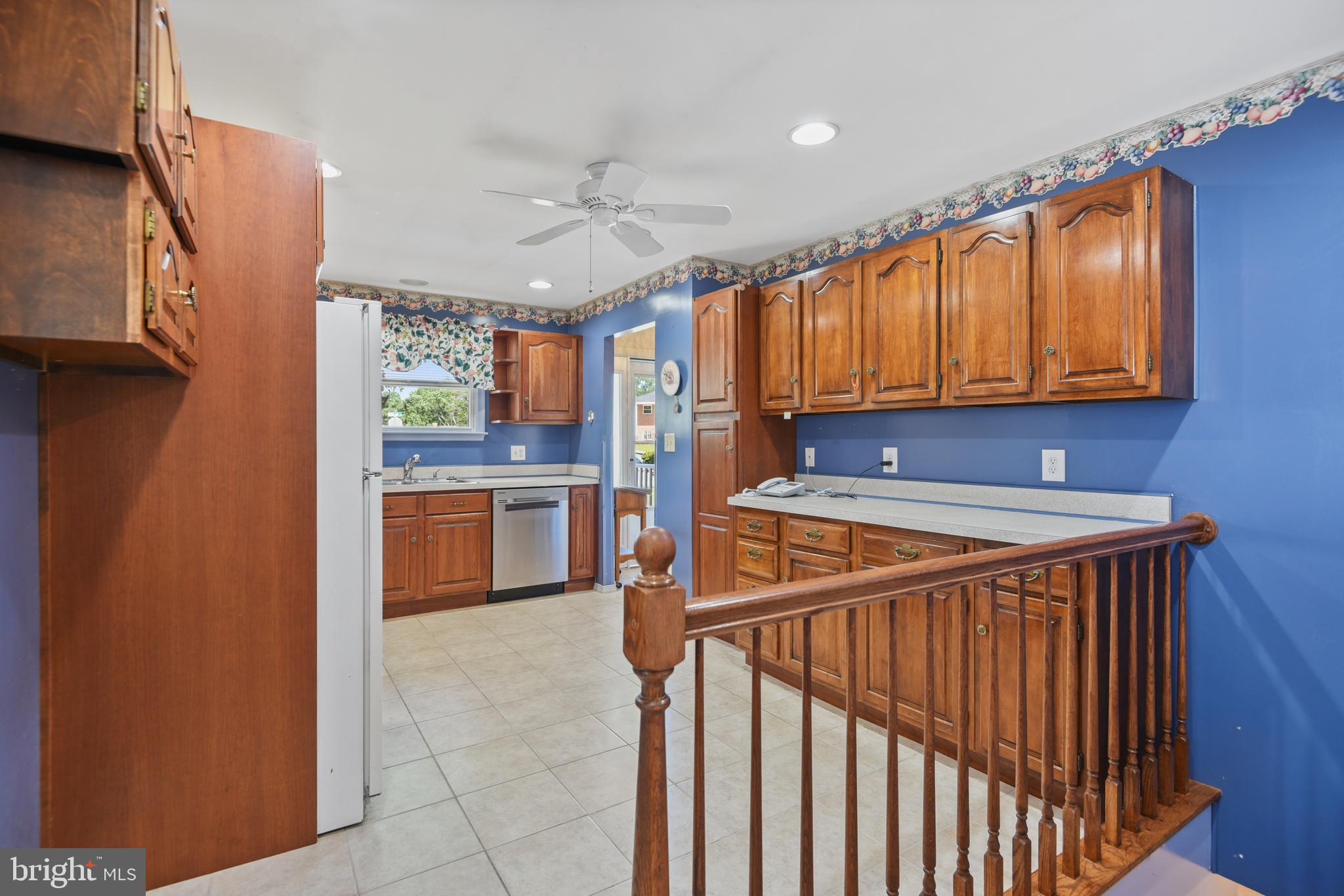 THE HIGHLANDS - Residential