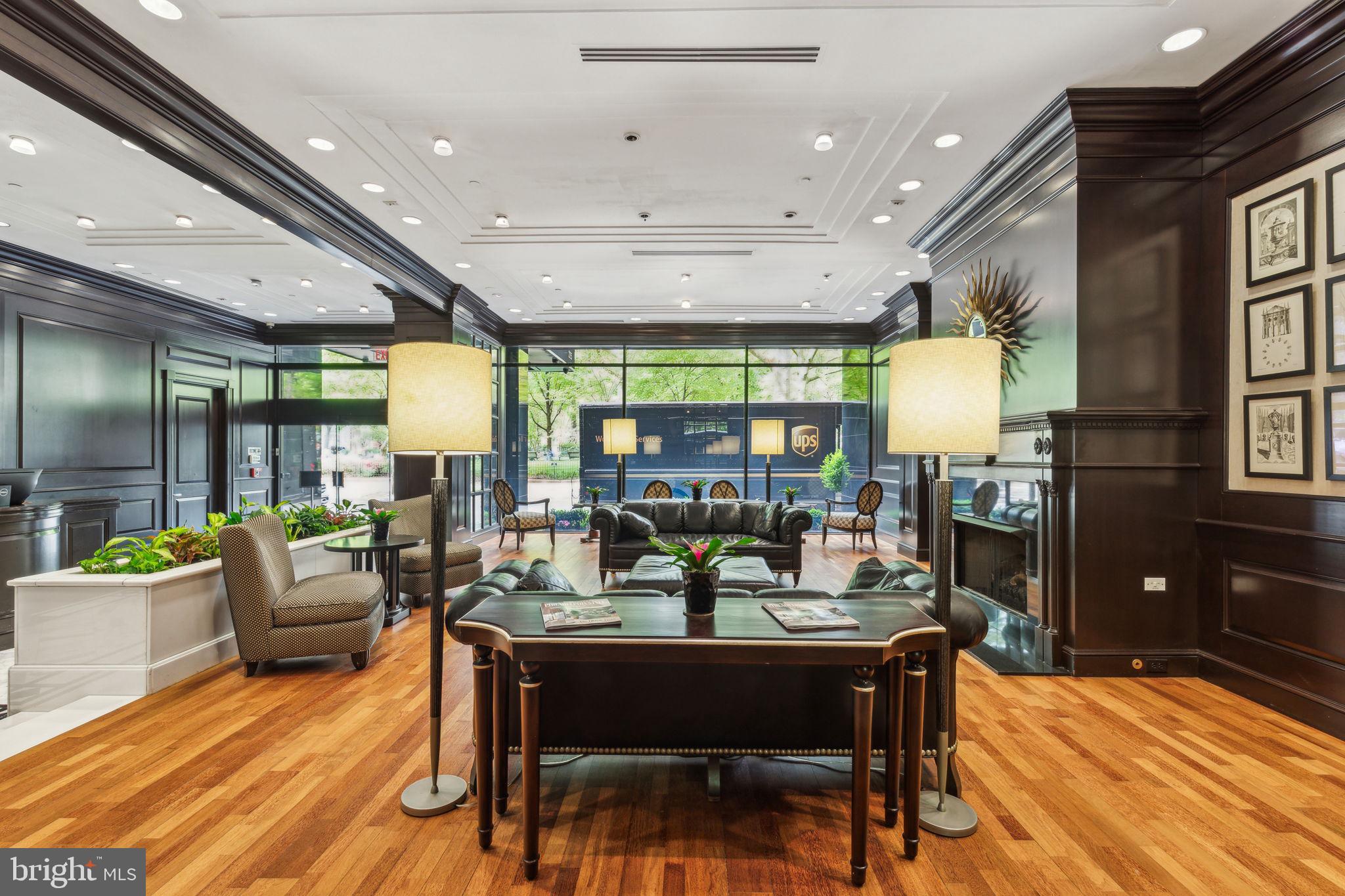 219 S 18TH STREET 29 1422