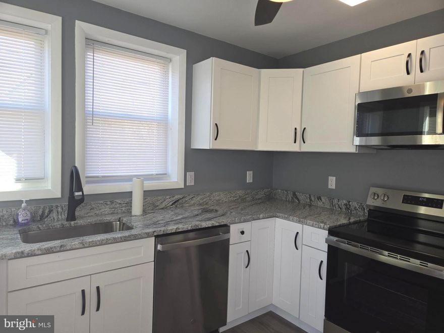 Welcome to this newly renovated 3-bedroom home featuring 1.5 bathrooms, a bright dining room, spacious living room, and an updated kitchen. The unfinished basement provides extra storage and includes a washer and dryer. Conveniently located near shopping, dining, parks, and major commuter routes. Move-in ready—schedule your showing today!