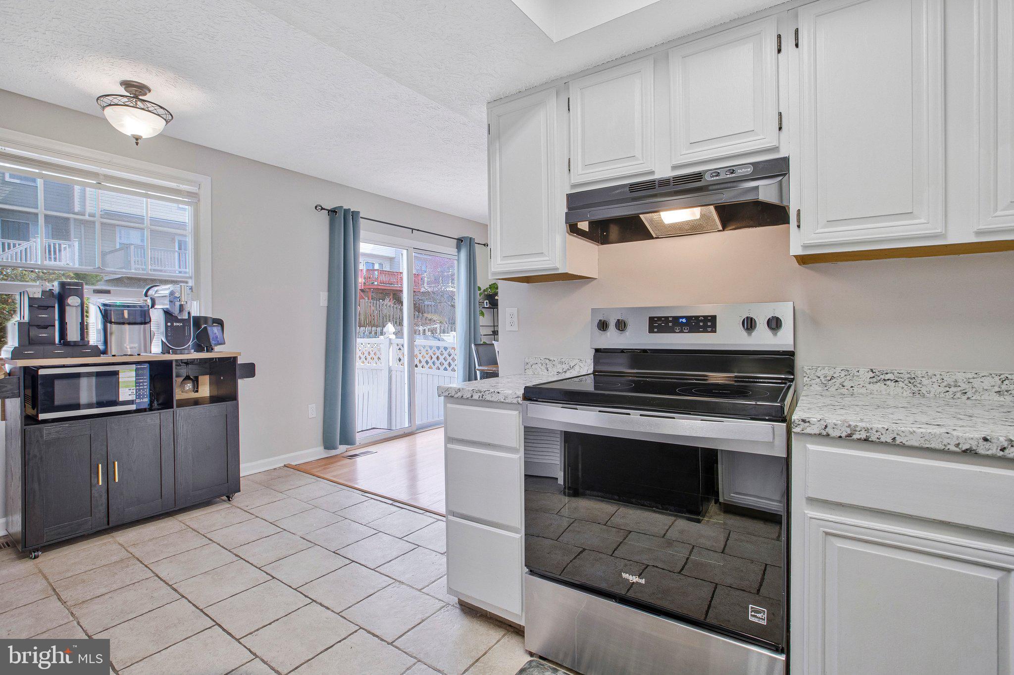 VILLAGE OF SILVER HALL - Residential