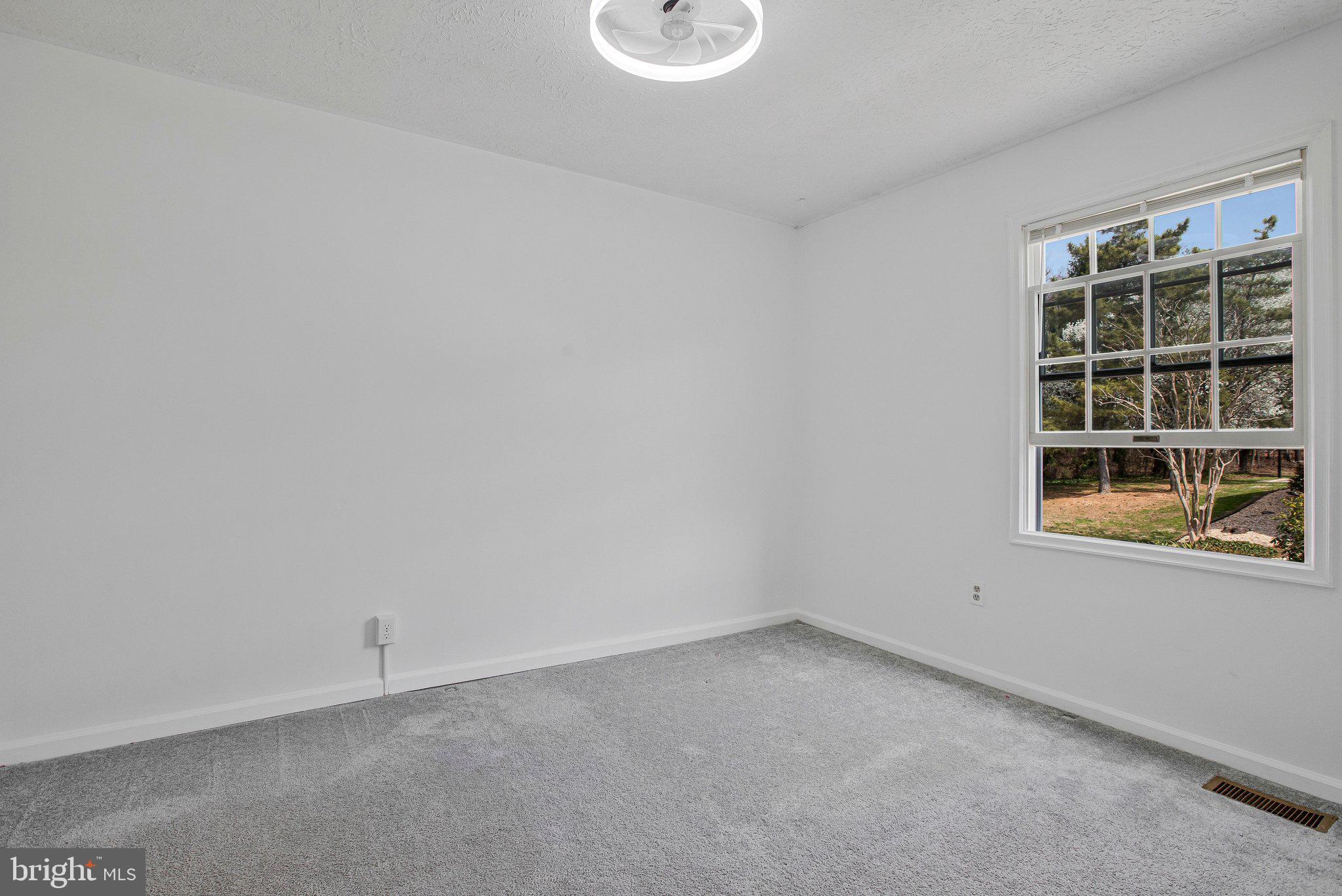 VILLAGE OF SILVER HALL - Residential