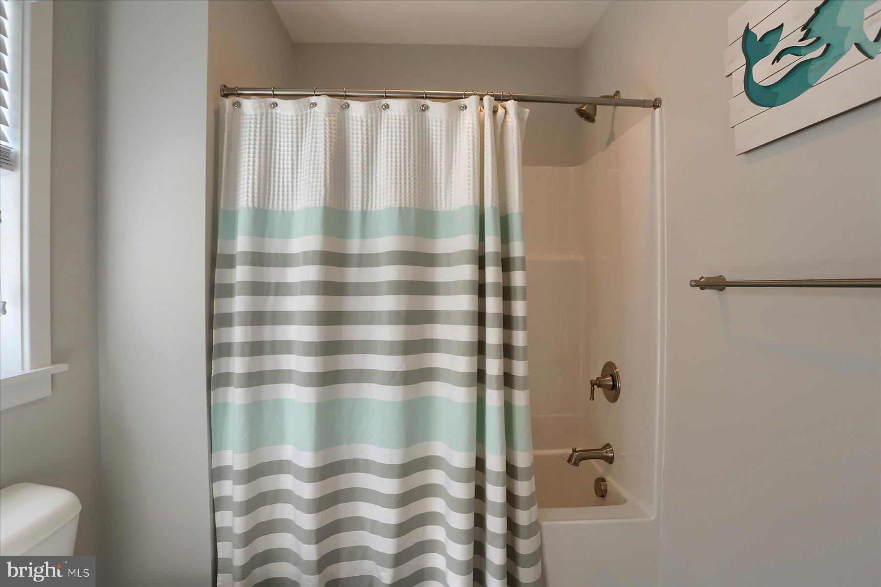 ROCKVILLE ESTATES - Residential