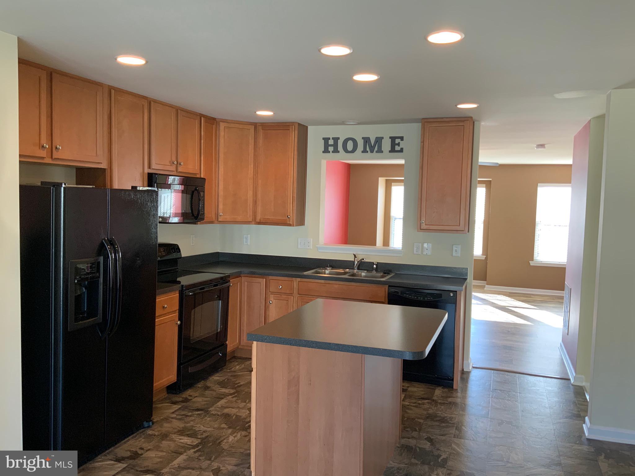 RIVERSIDE VILLAGES - Residential Lease