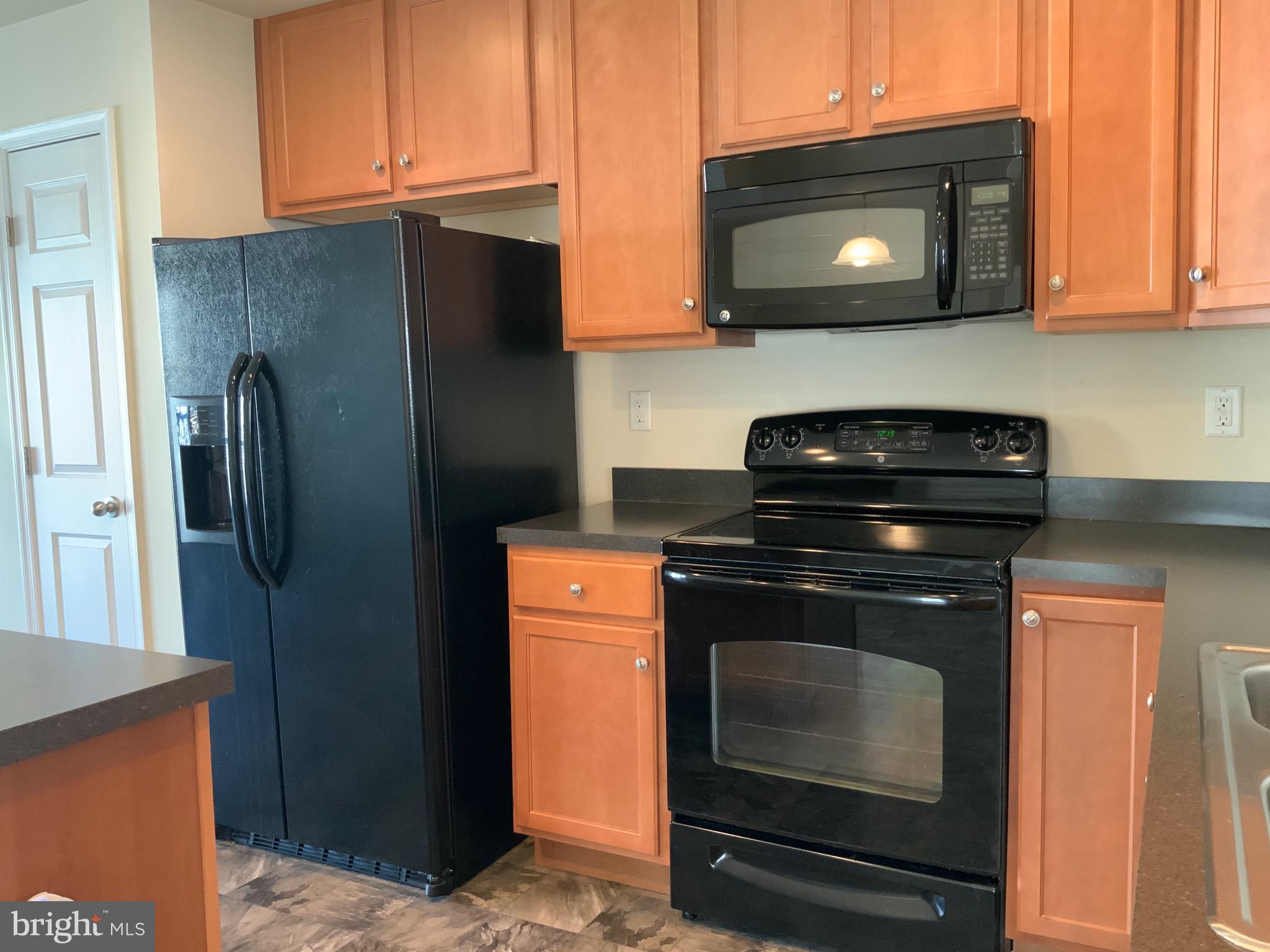 RIVERSIDE VILLAGES - Residential Lease