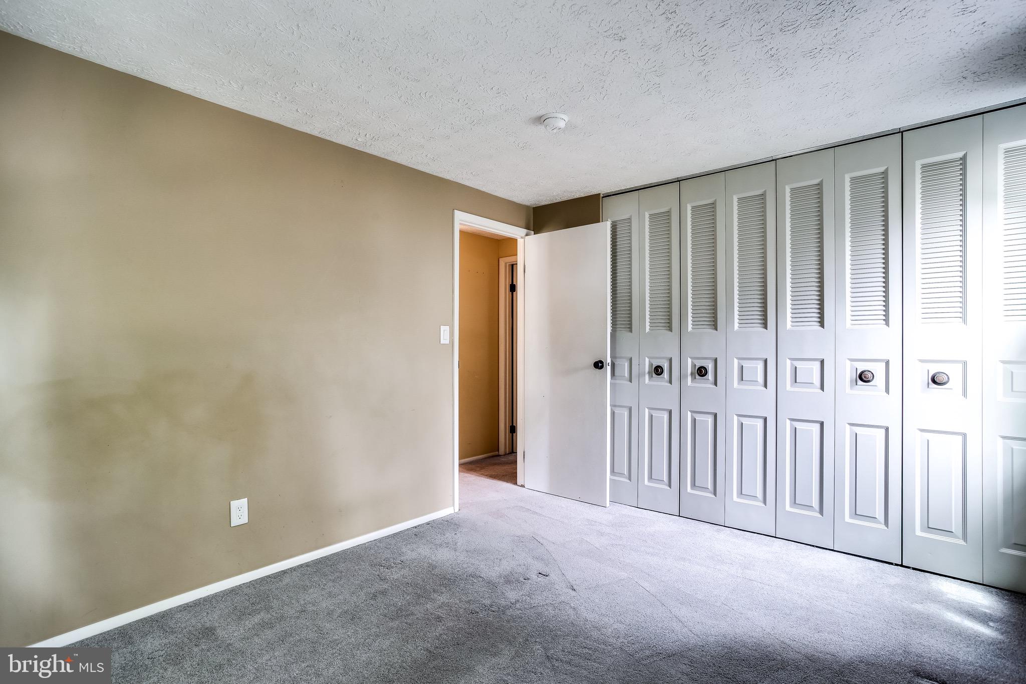 HARMANS WOODS - Residential