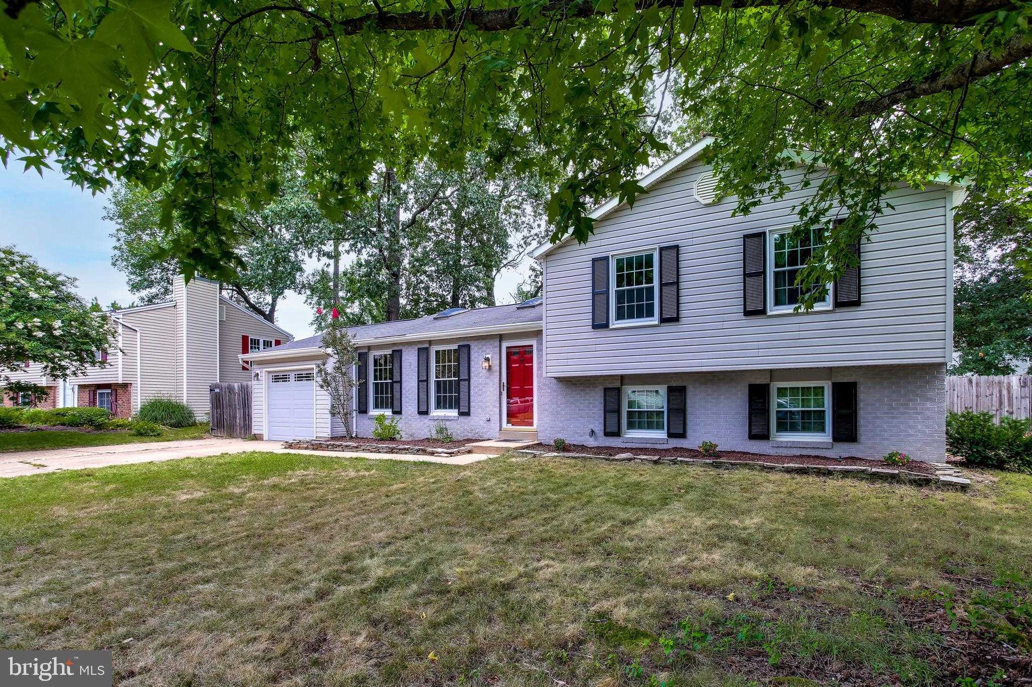 HARMANS WOODS - Residential