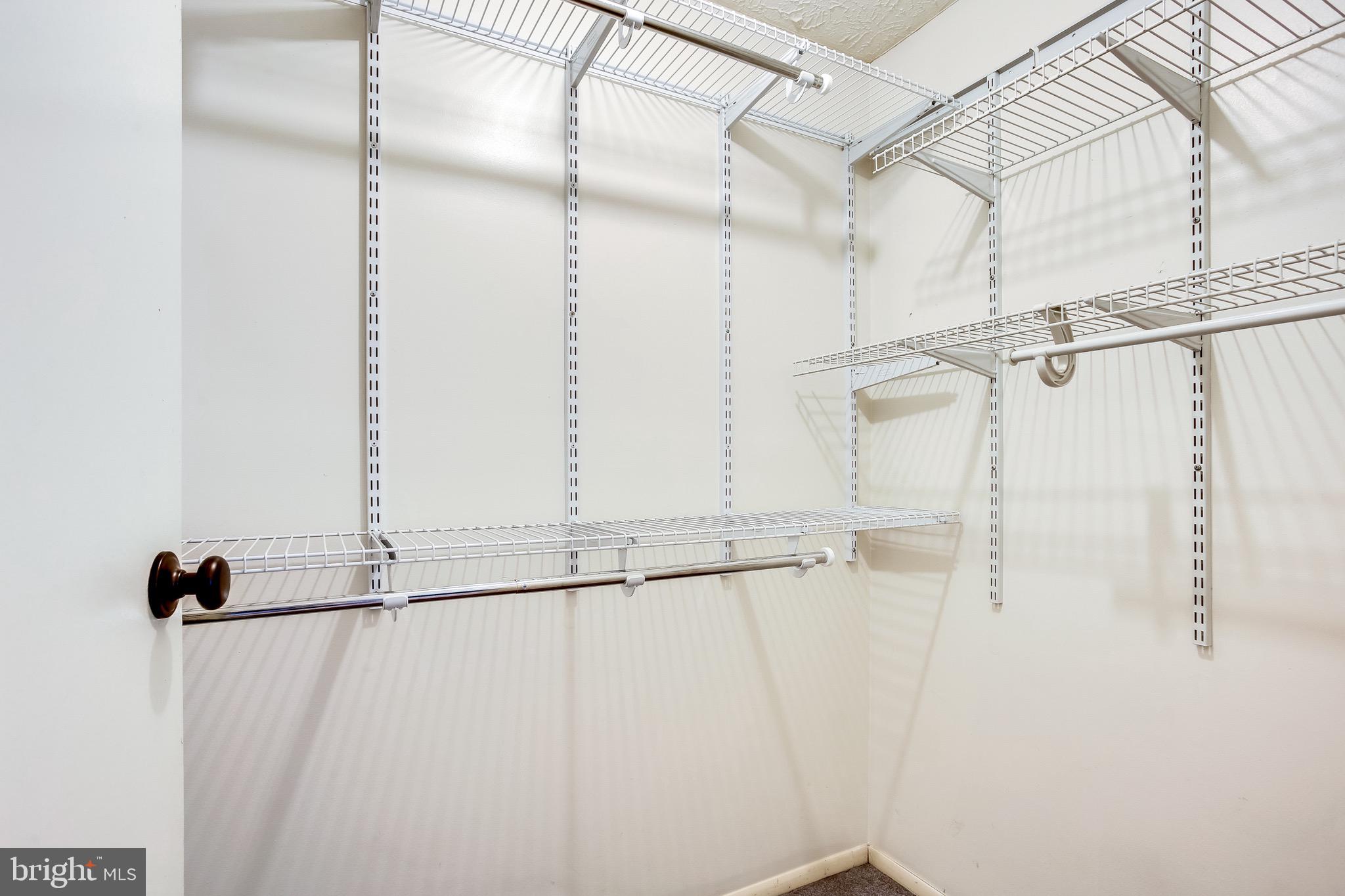 HARMANS WOODS - Residential