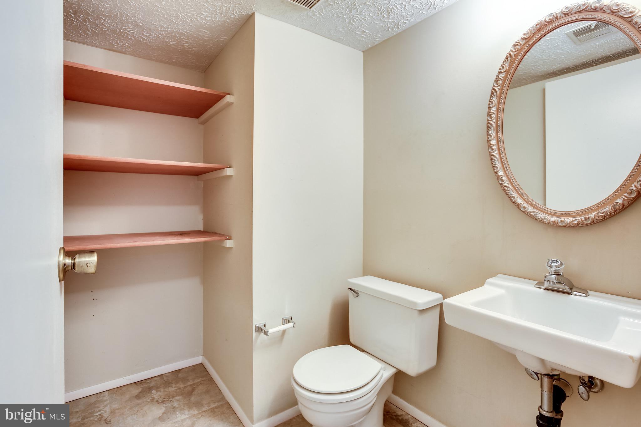 HARMANS WOODS - Residential