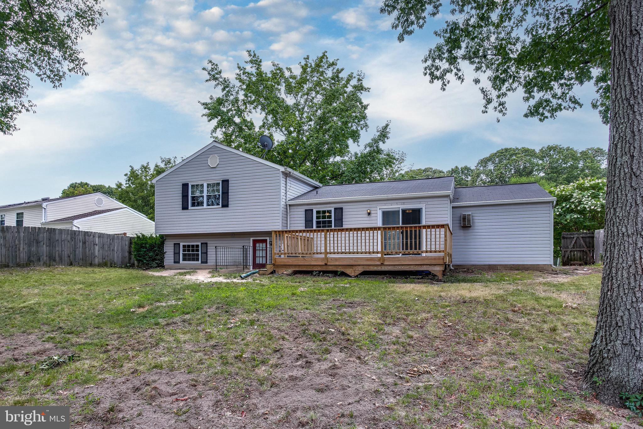 HARMANS WOODS - Residential