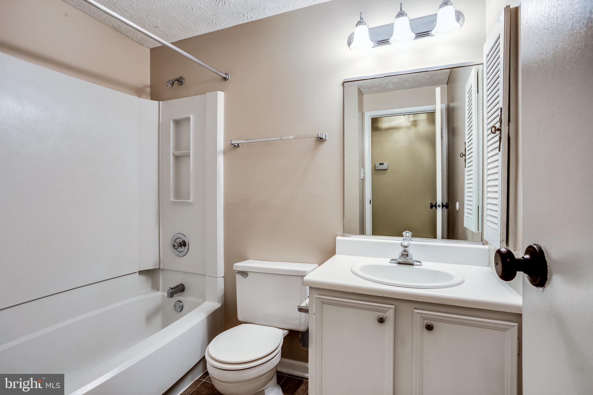 HARMANS WOODS - Residential