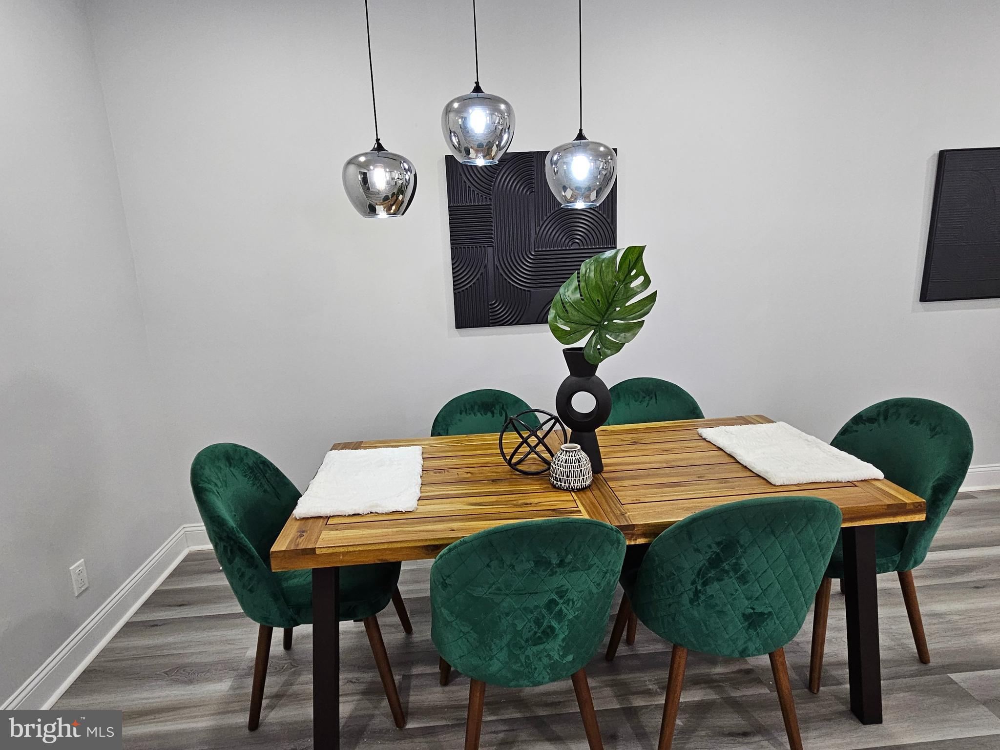 COBBS CREEK - Residential