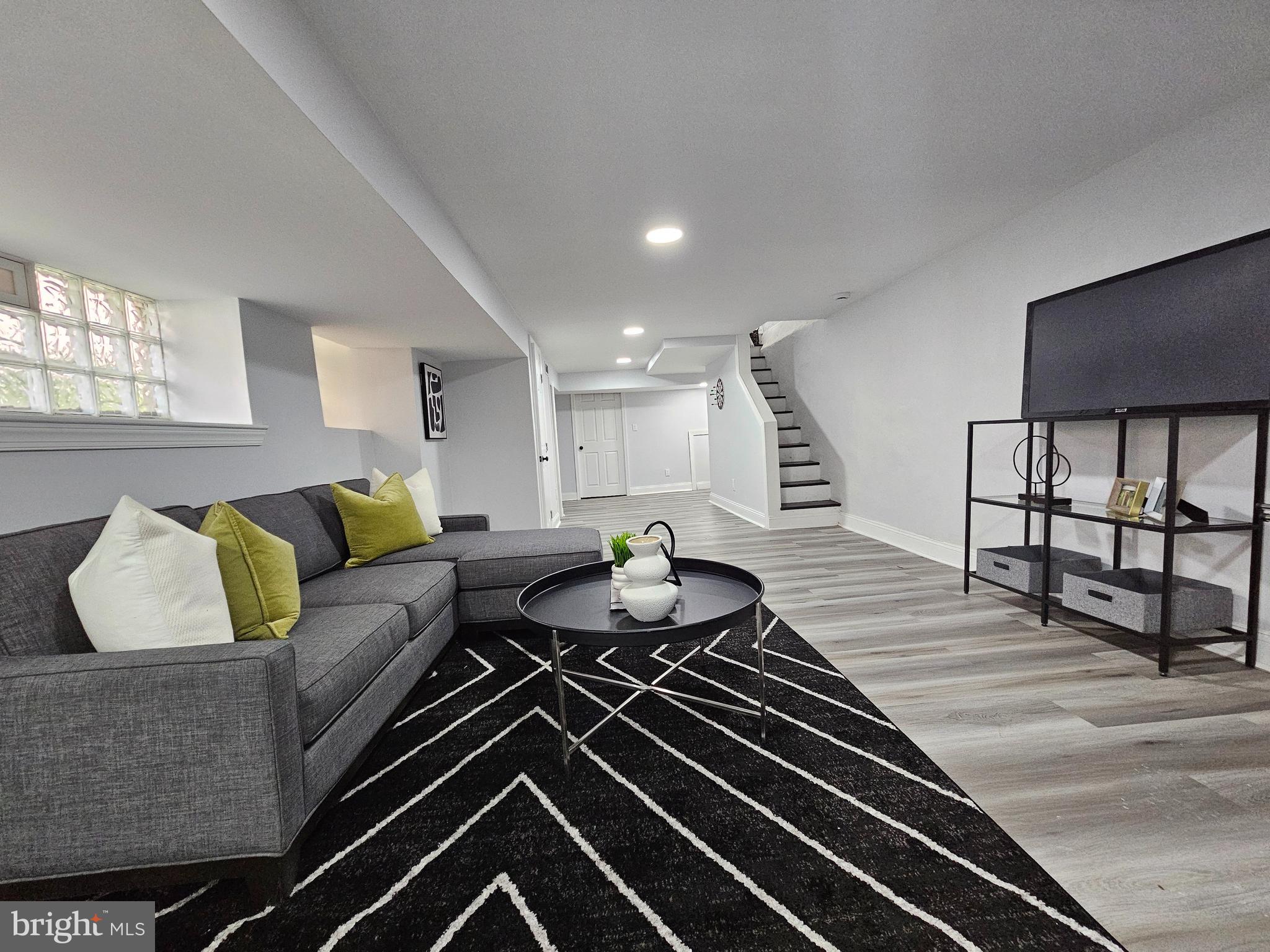 COBBS CREEK - Residential