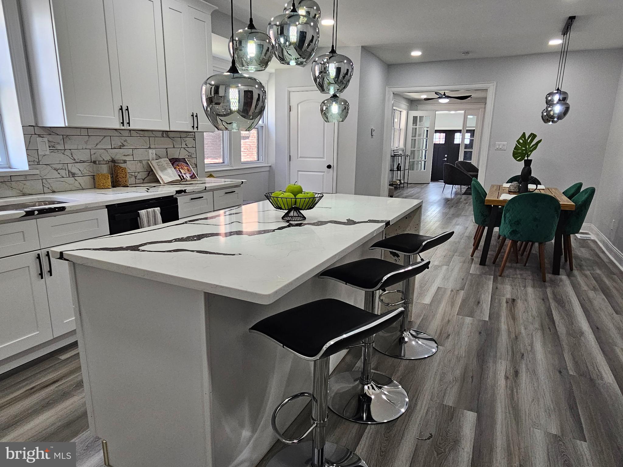 COBBS CREEK - Residential