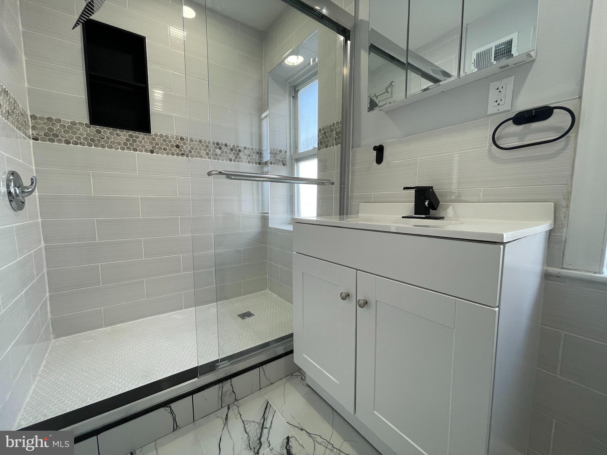 COBBS CREEK - Residential