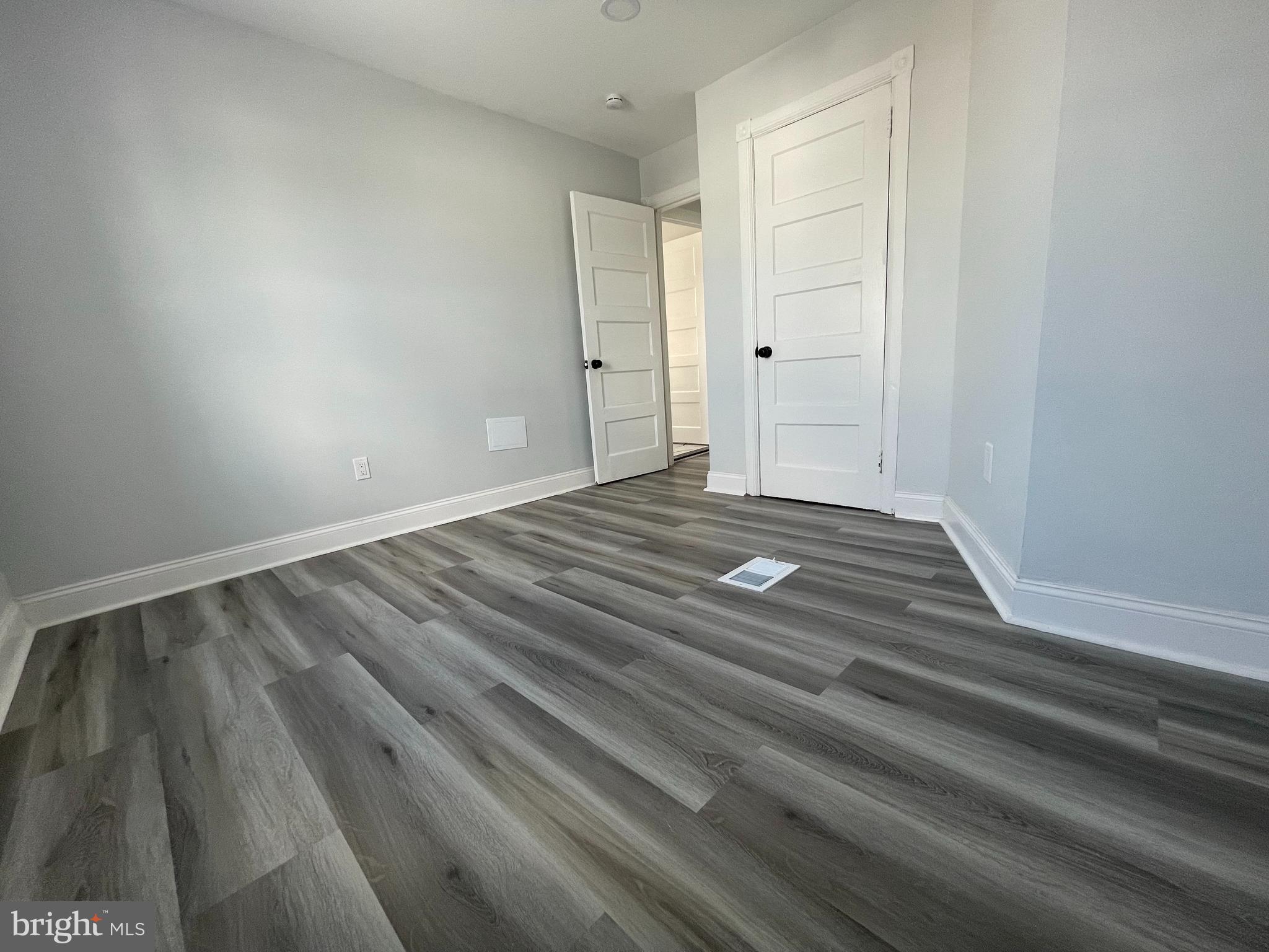 COBBS CREEK - Residential