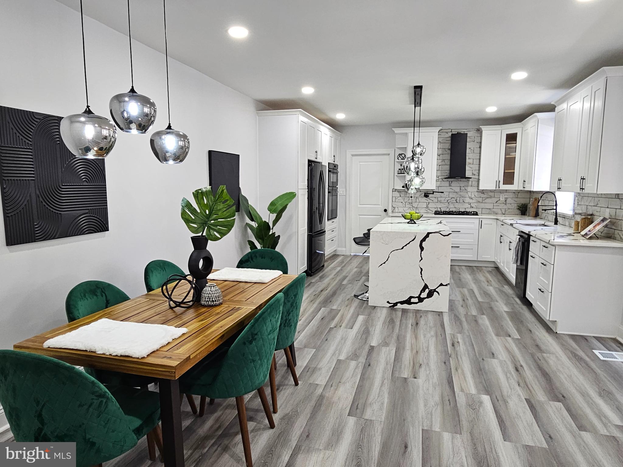 COBBS CREEK - Residential