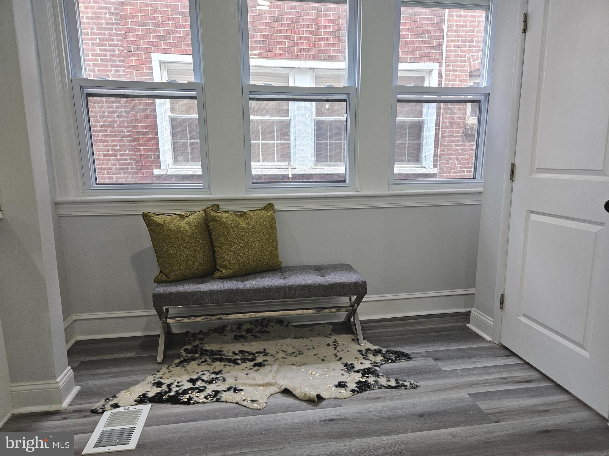 COBBS CREEK - Residential