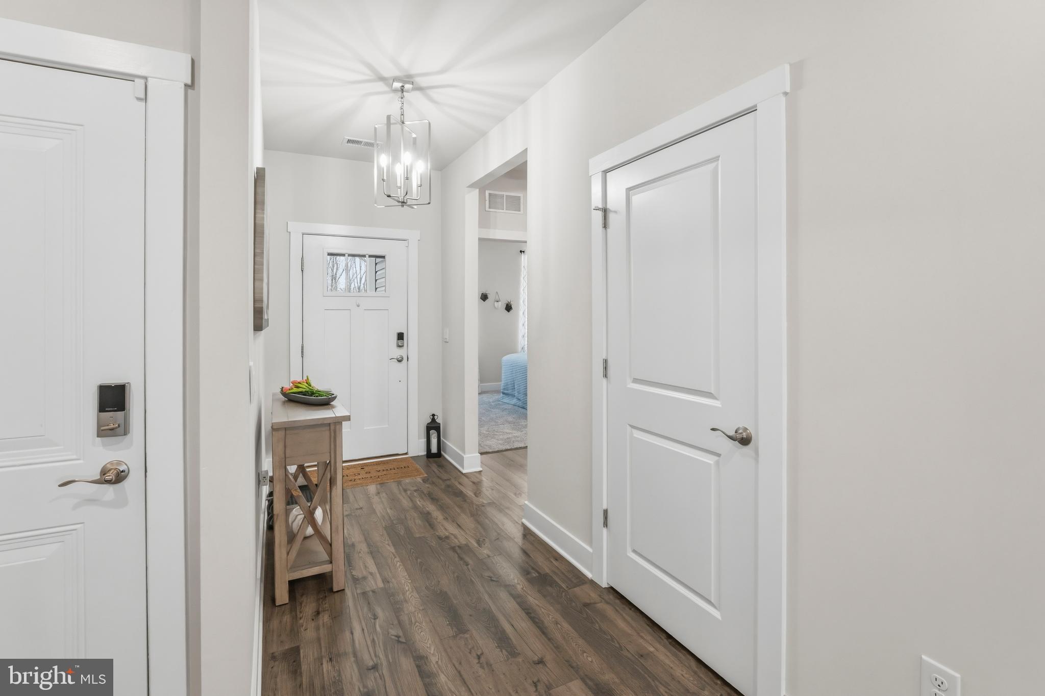 101 CONGRESSIONAL COURT