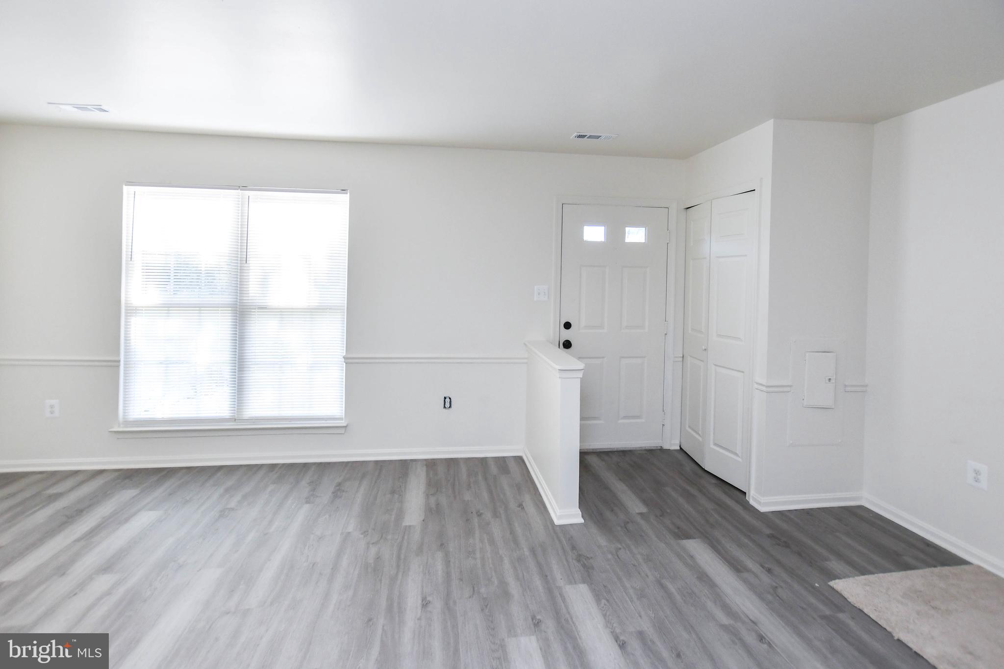 LANCASTER - Residential