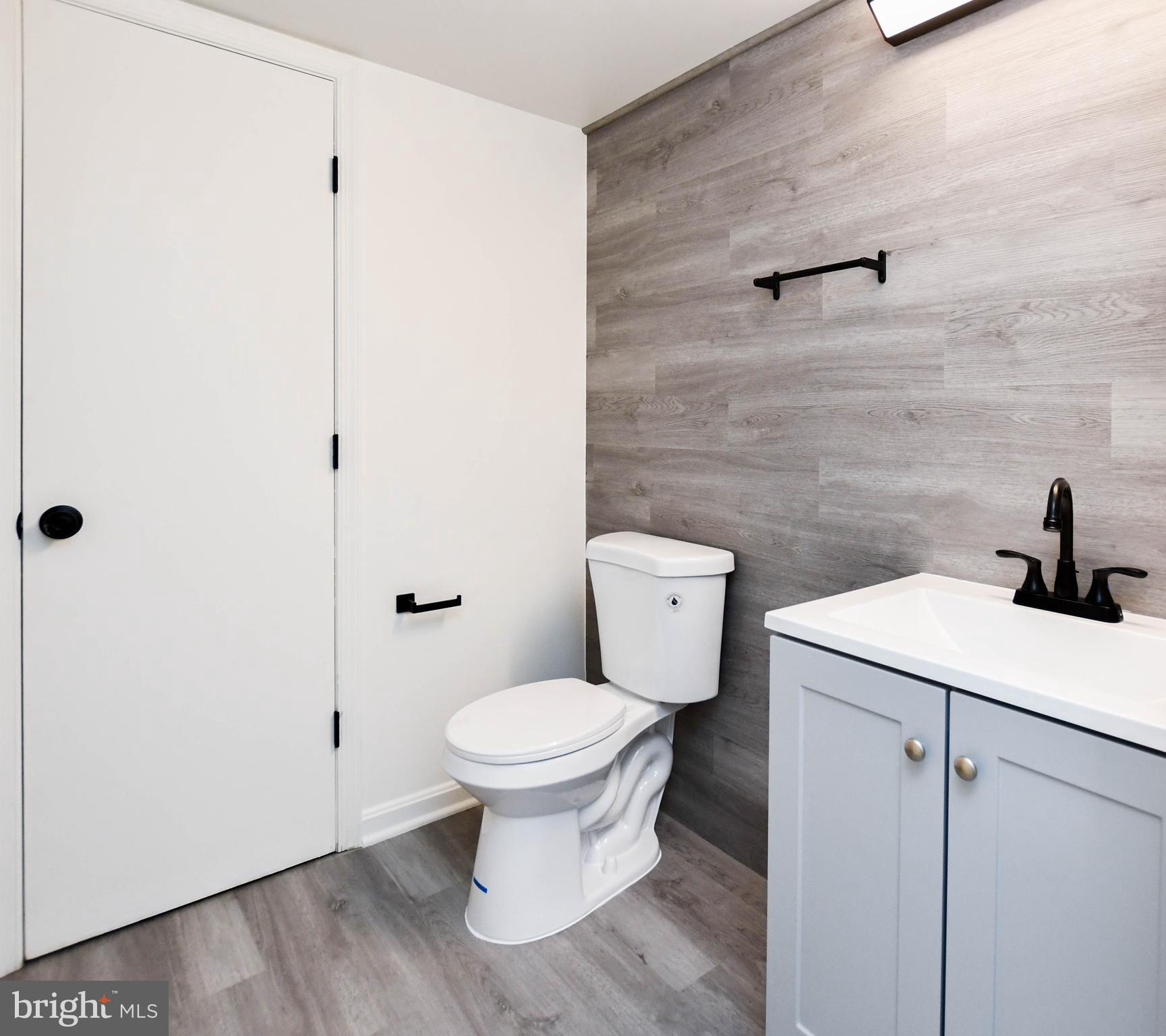 LANCASTER - Residential