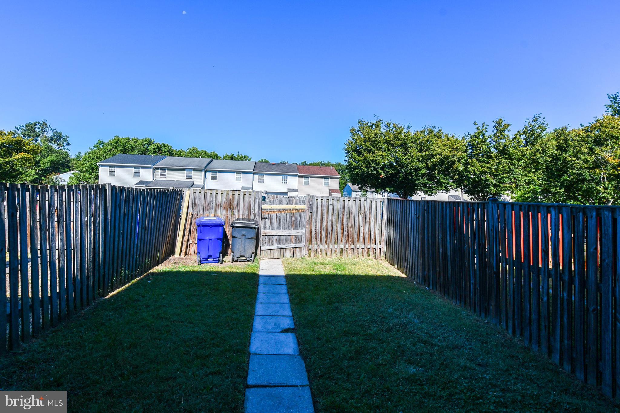 LANCASTER - Residential