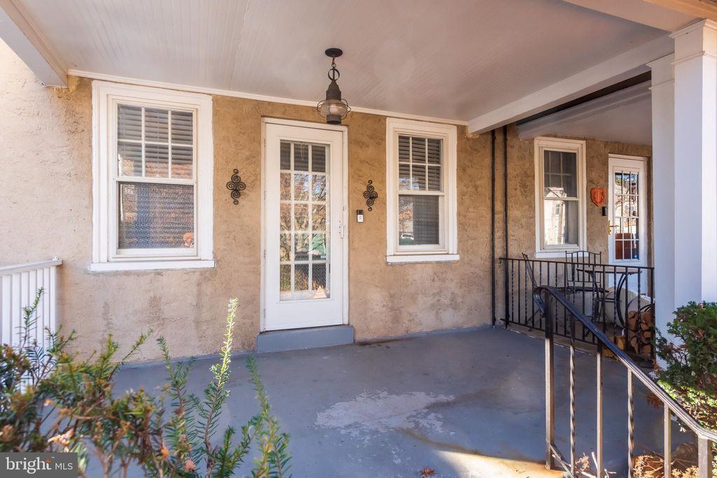 Photo of 112 Conestoga Road, WAYNE, PA 19087 (MLS # PADE2104944)