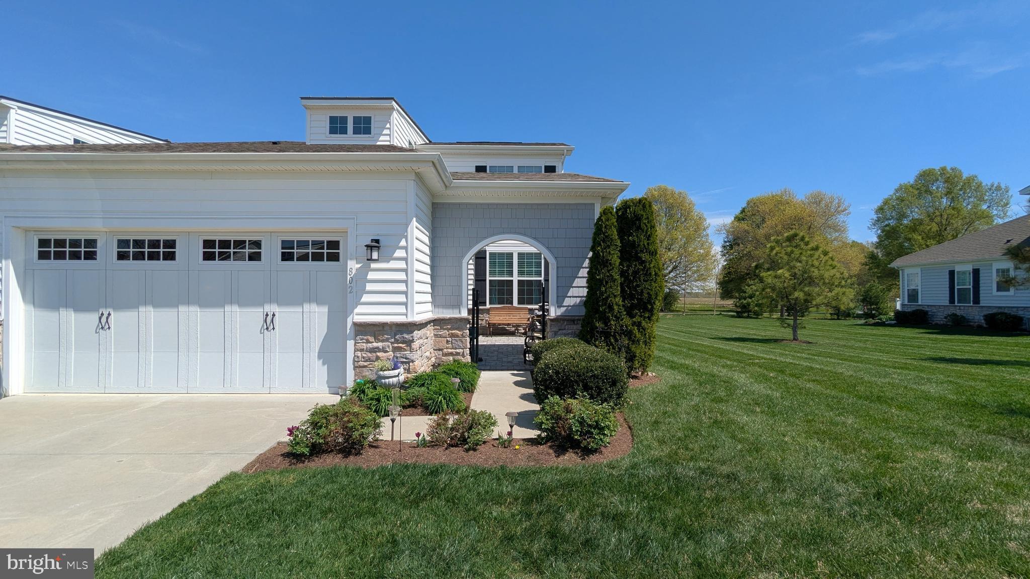 802 MOORINGS CIRCLE 21