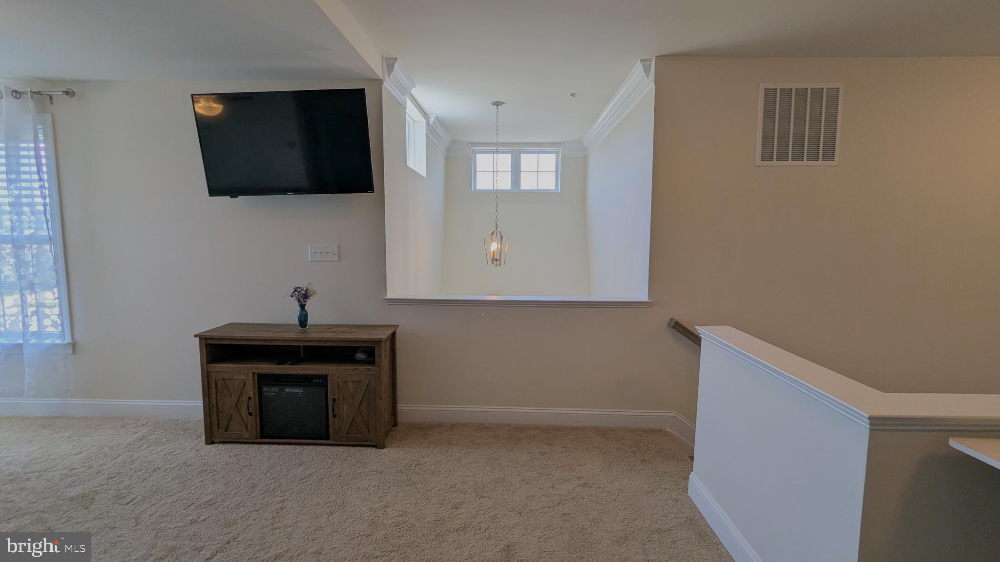 BAY BRIDGE COVE - Residential