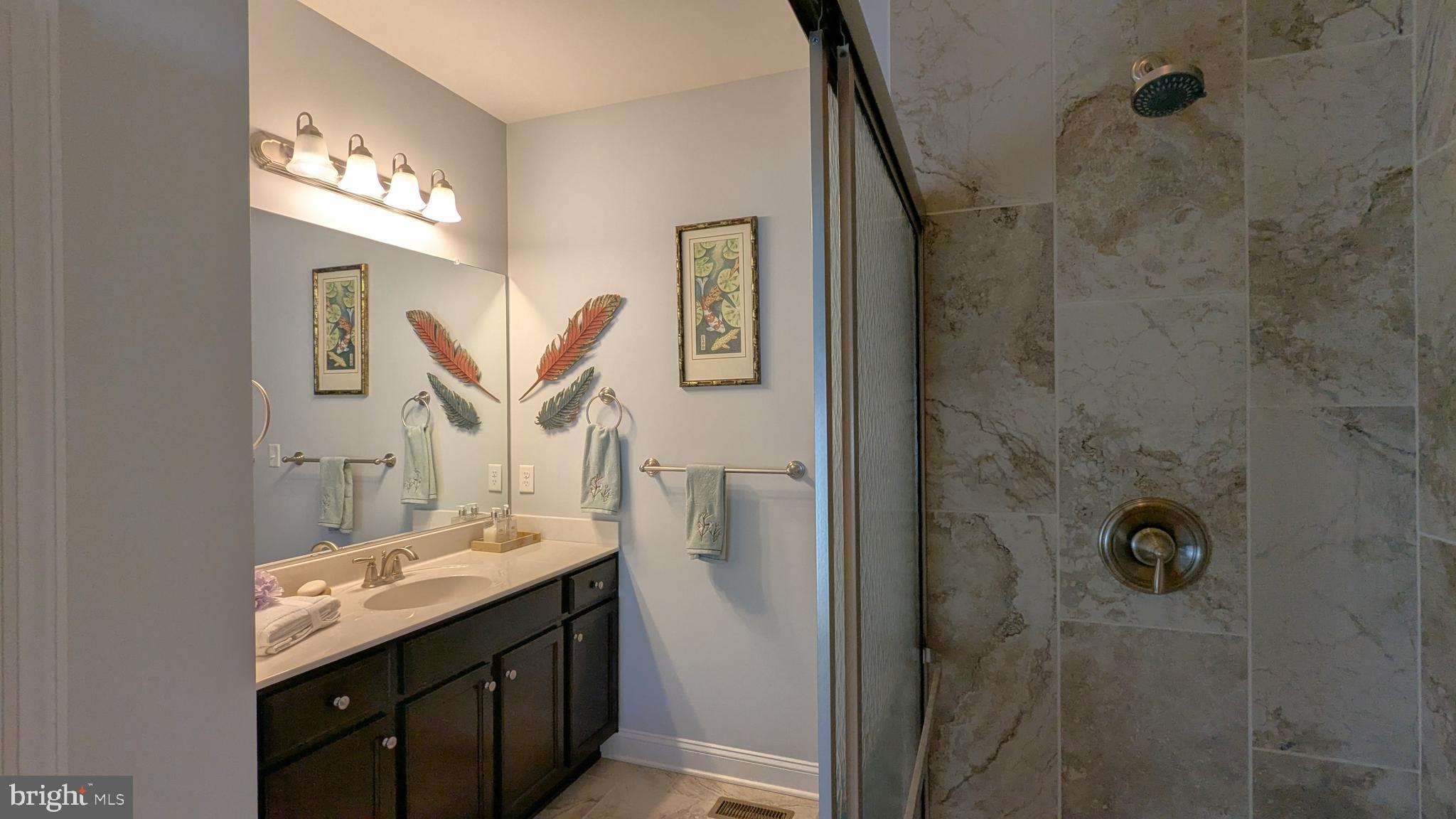 BAY BRIDGE COVE - Residential