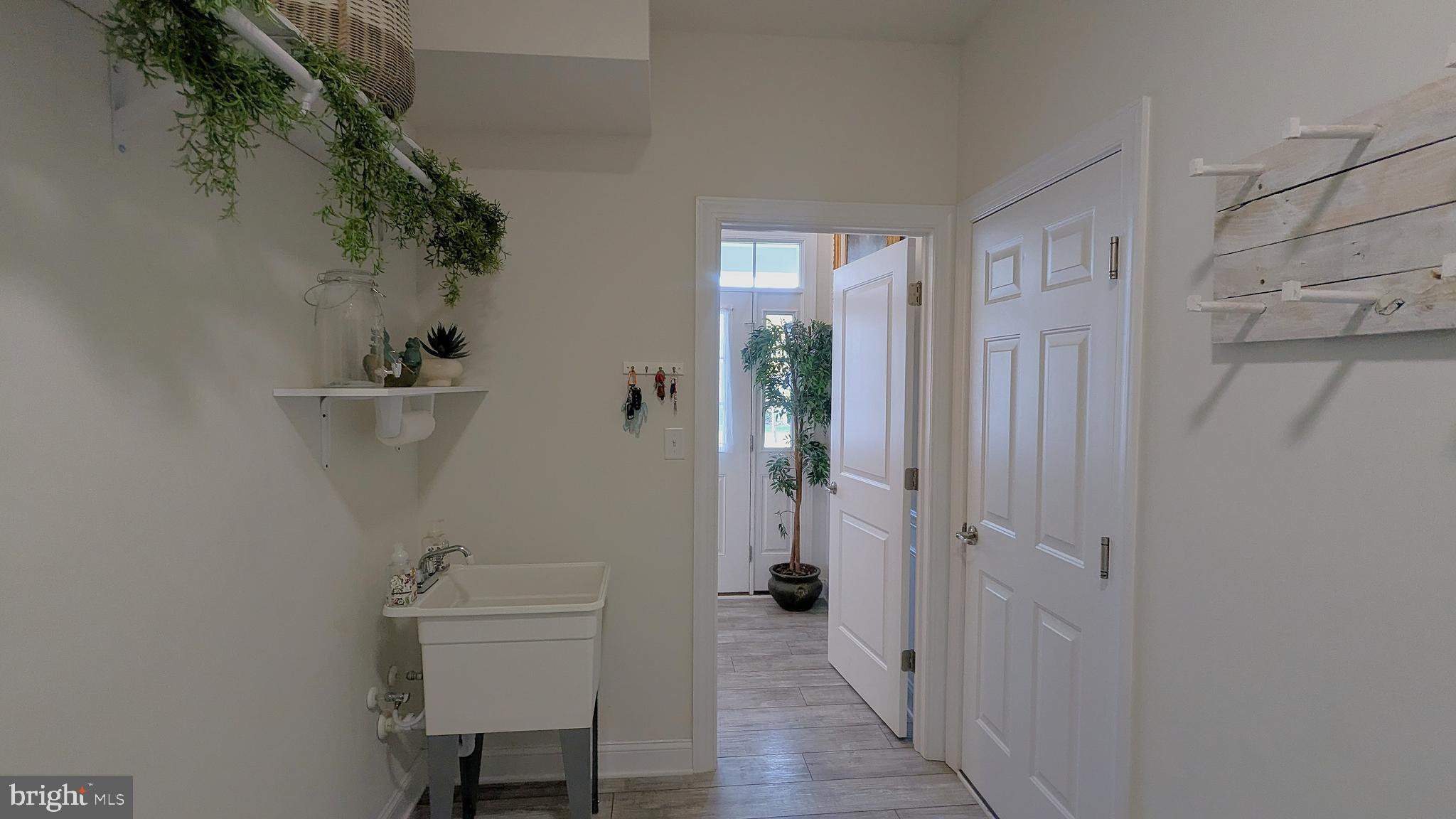 BAY BRIDGE COVE - Residential