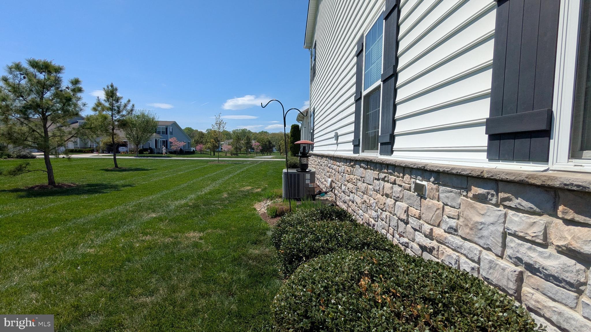 BAY BRIDGE COVE - Residential