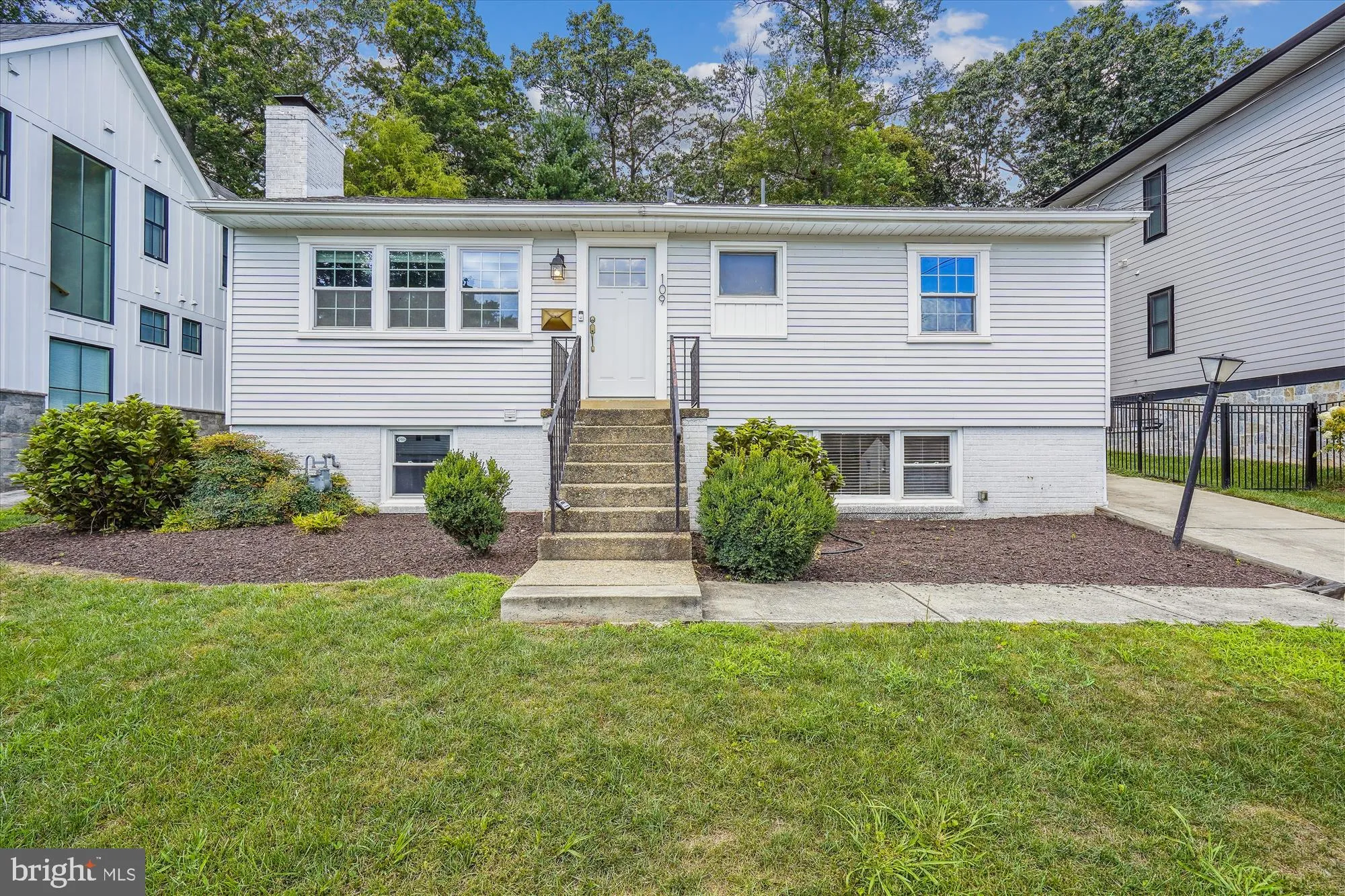 109 Moore Avenue SW, Vienna, VA 22180