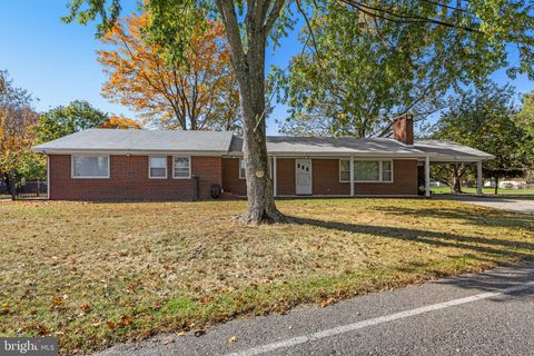 Photo of 147 New Union Street, SALEM, NJ 08079 (MLS # NJSA2016590) Photo of 147 New Union Street, SALEM, NJ 08079 (MLS # NJSA2016590)