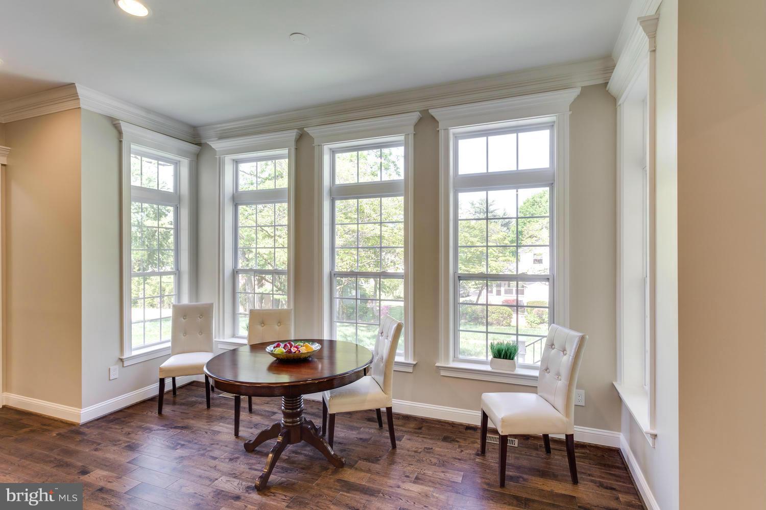 BURROUGHS - Residential