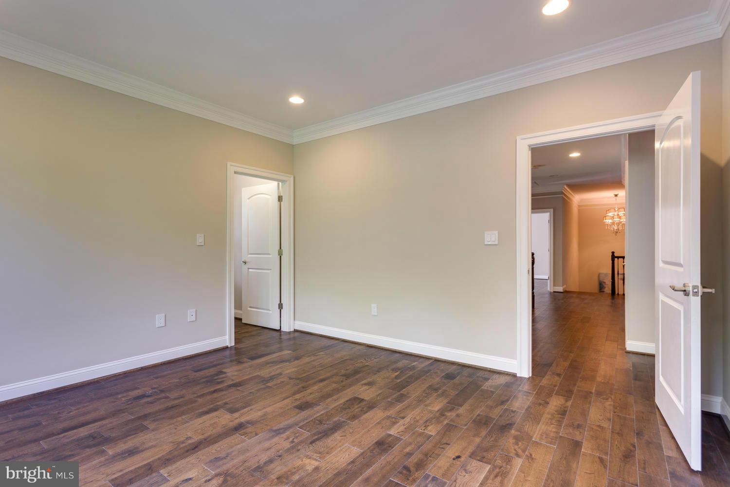 BURROUGHS - Residential