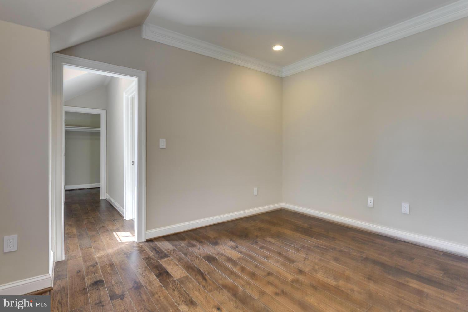 BURROUGHS - Residential