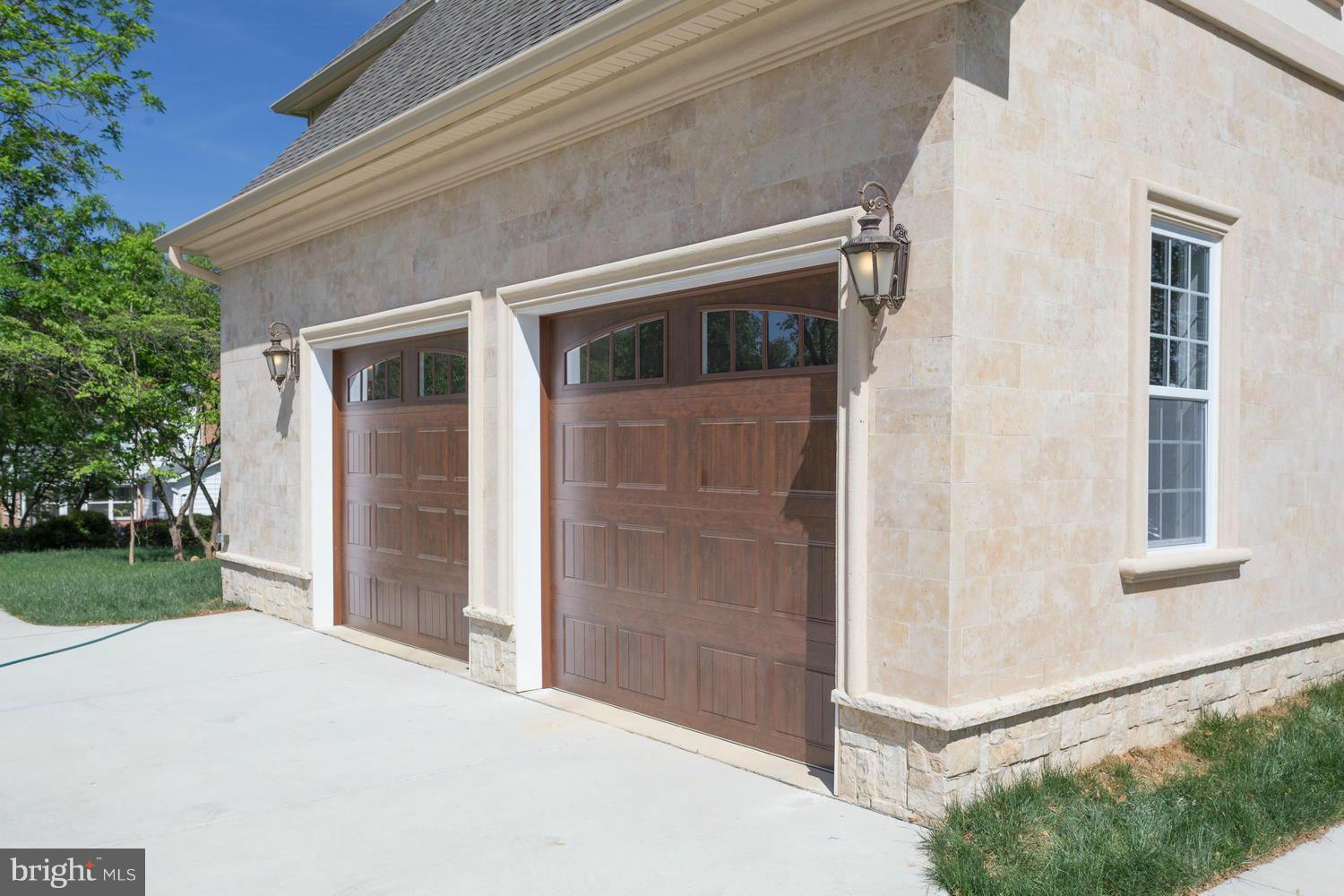 BURROUGHS - Residential