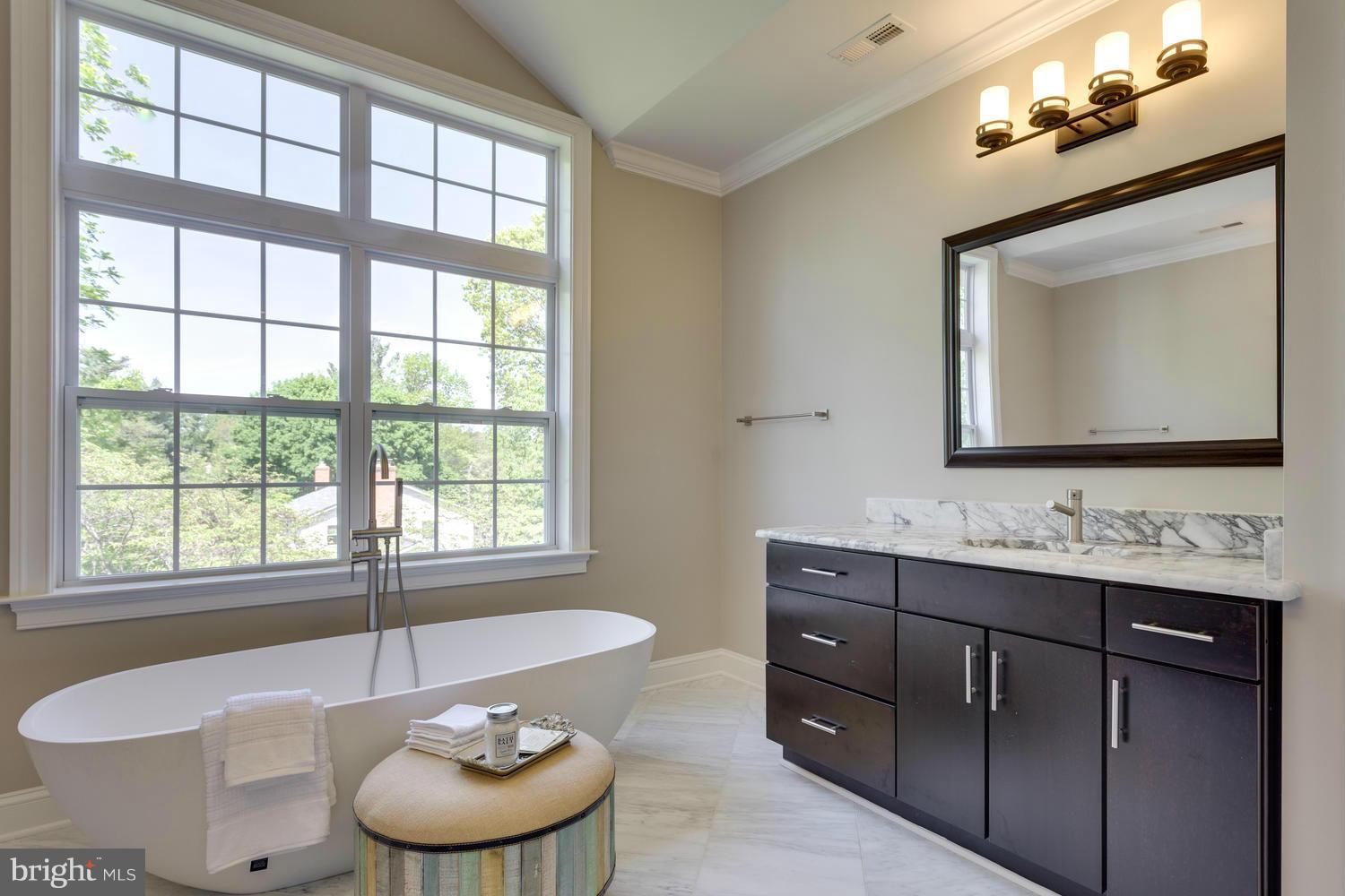 BURROUGHS - Residential