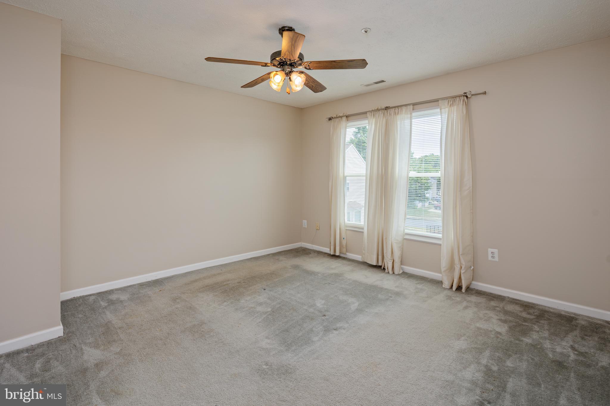 BOWLEYS QUARTERS - Residential