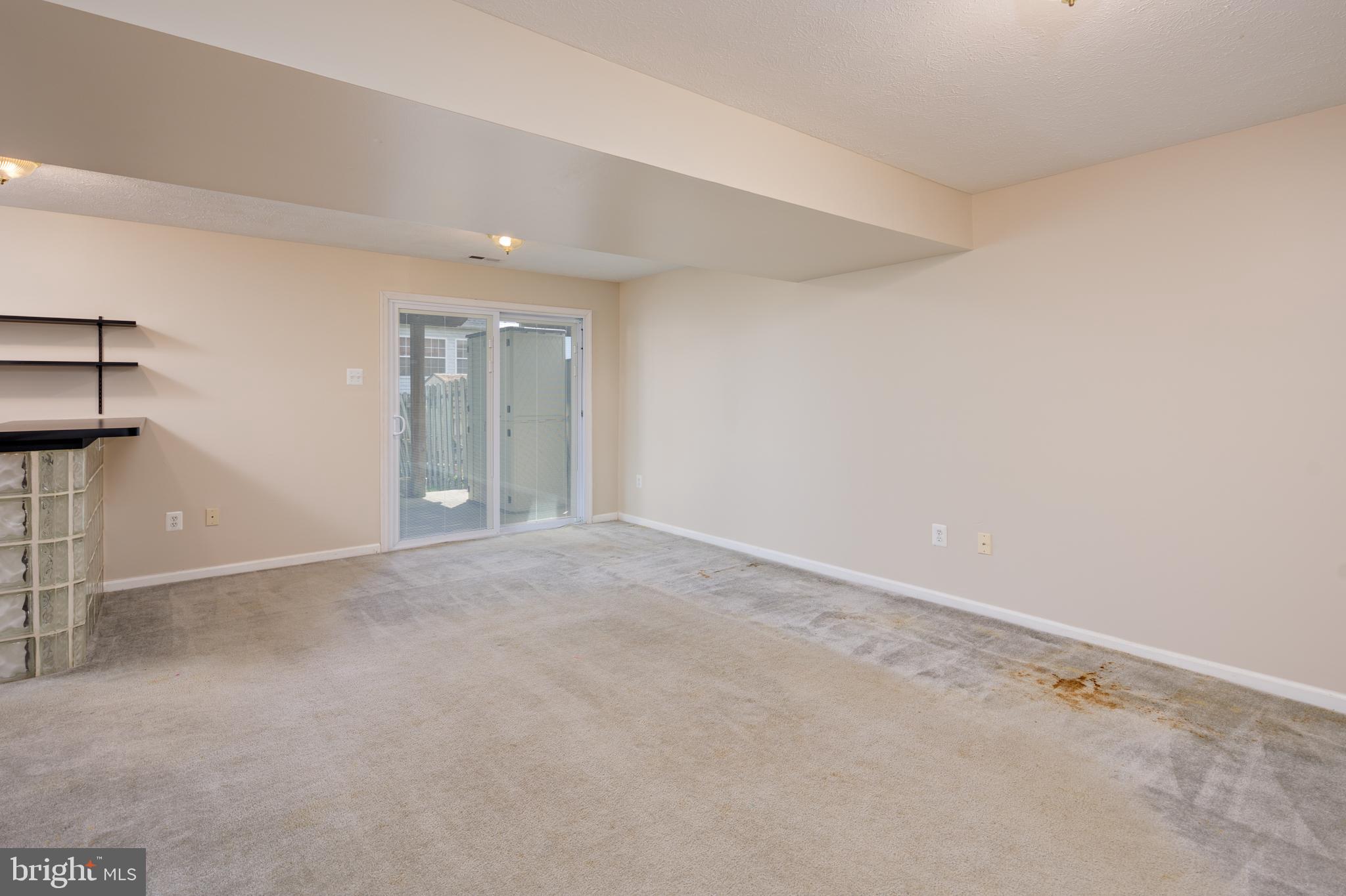 BOWLEYS QUARTERS - Residential